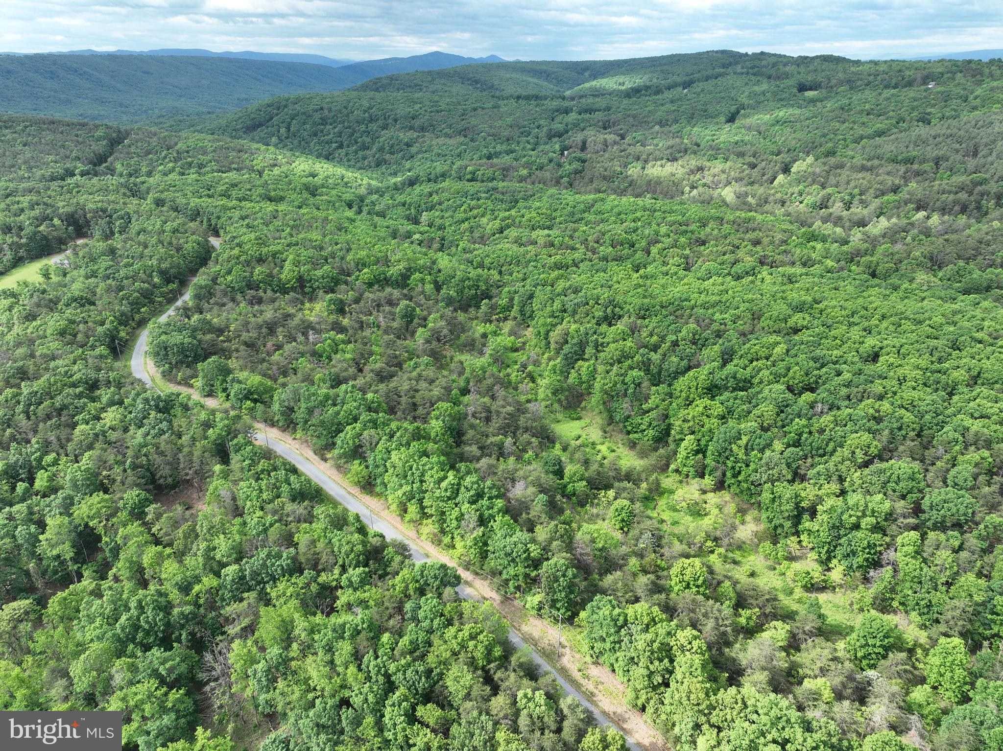BLUFFS ON THE POTOMAC - Land