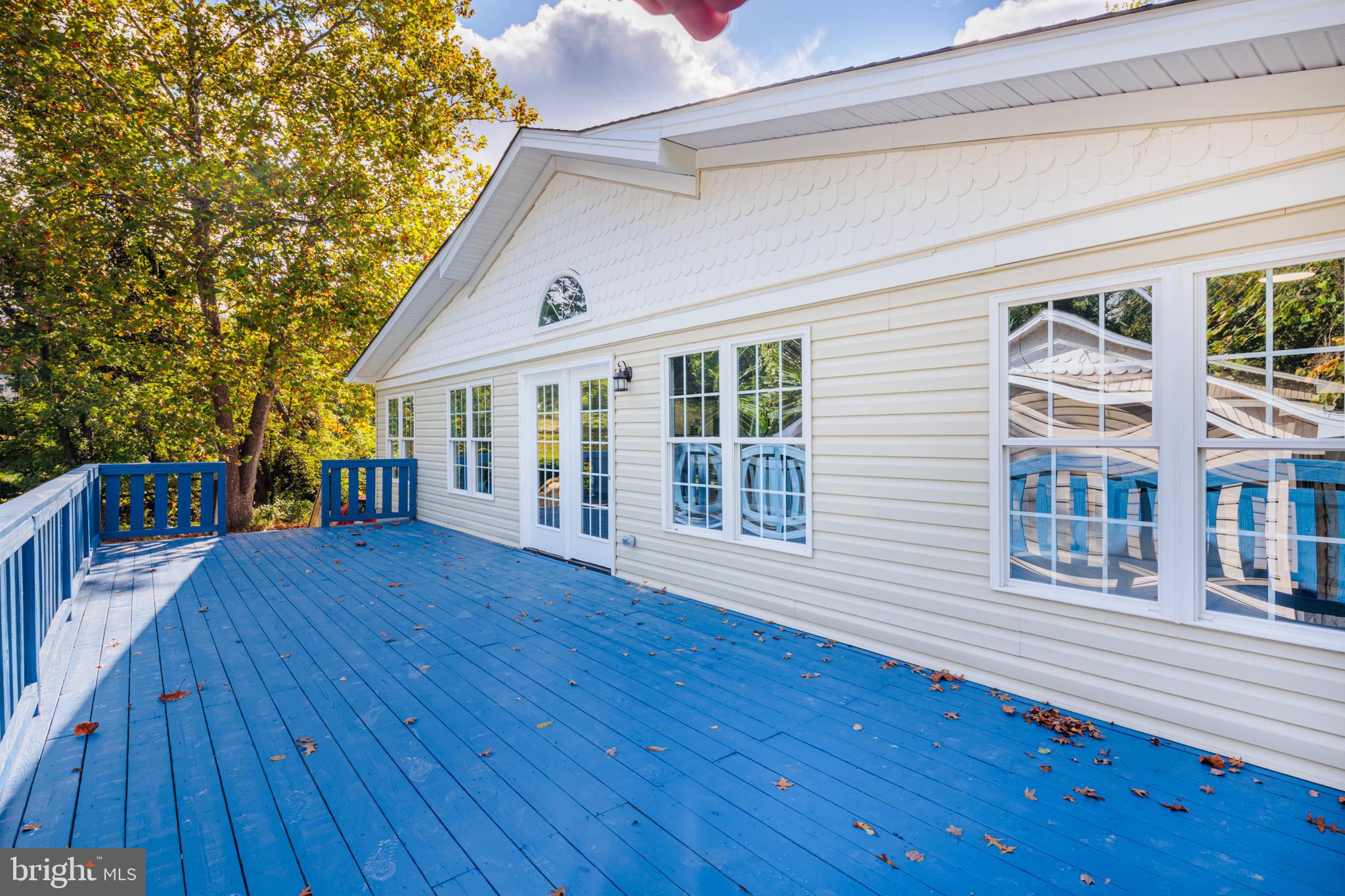 PERRY HALL - Residential