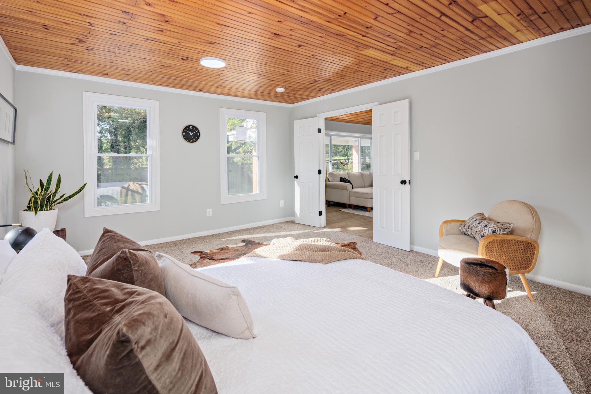 PERRY HALL - Residential