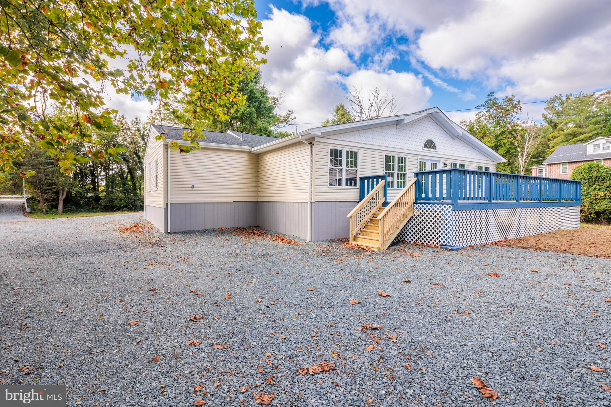 PERRY HALL - Residential