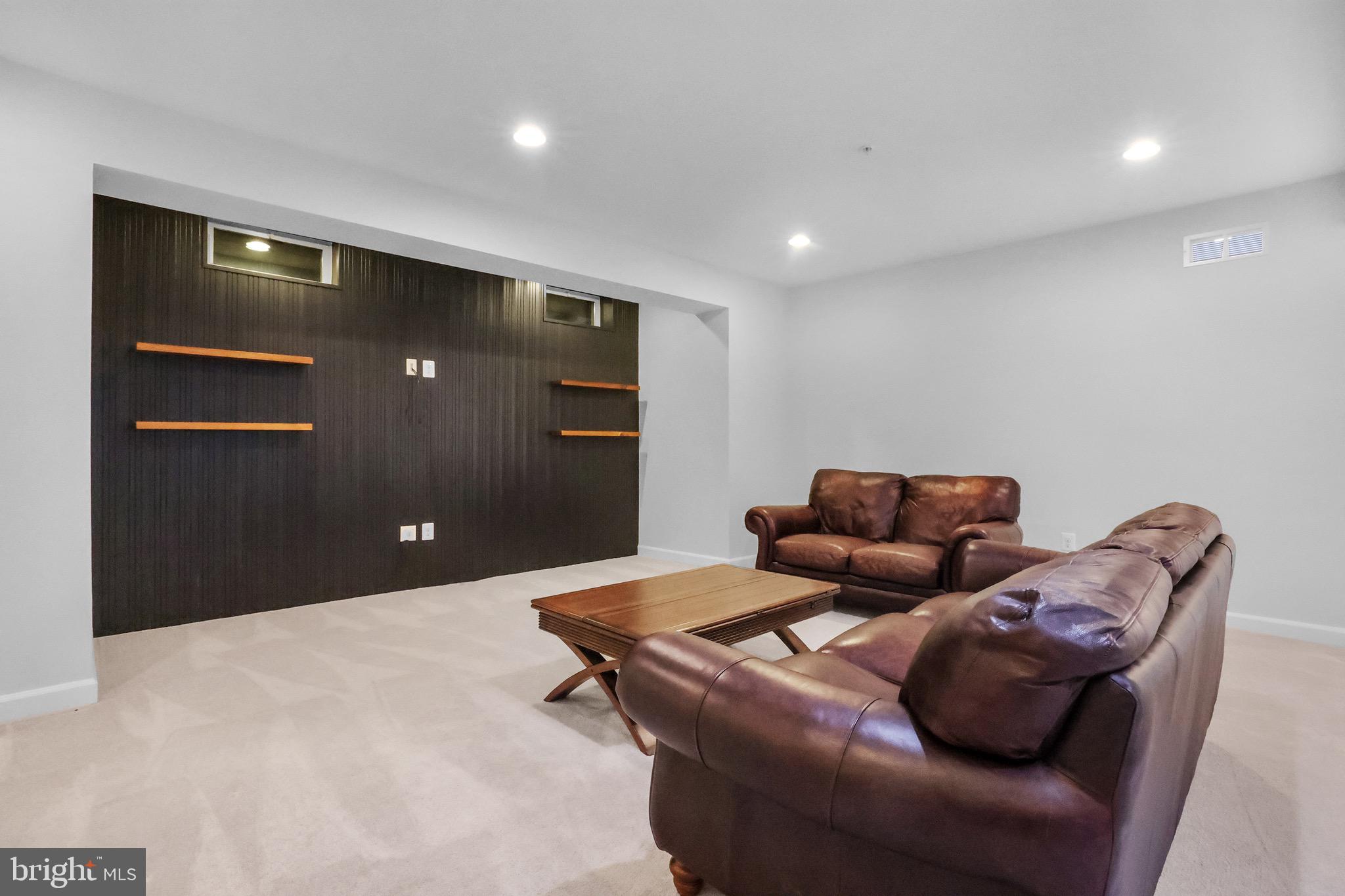 WINCOPIA FARMS - Residential