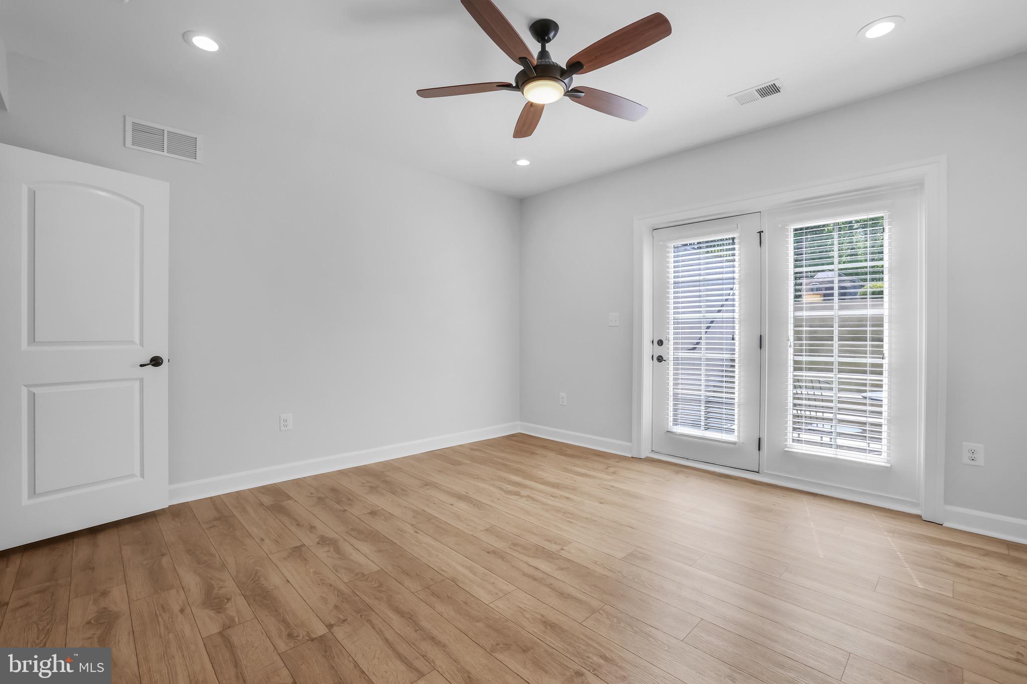 WINCOPIA FARMS - Residential