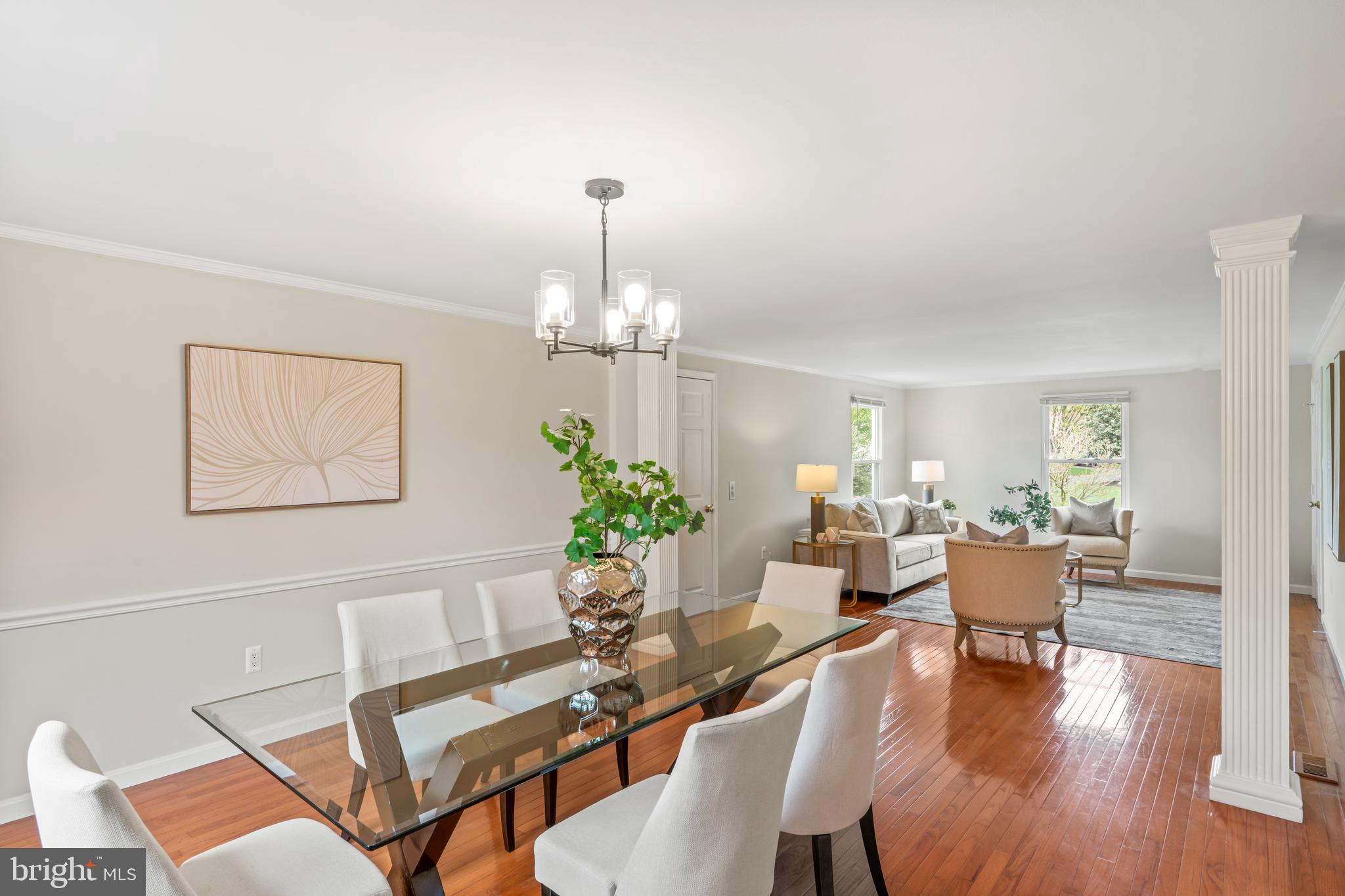 DERWOOD STATION - Residential