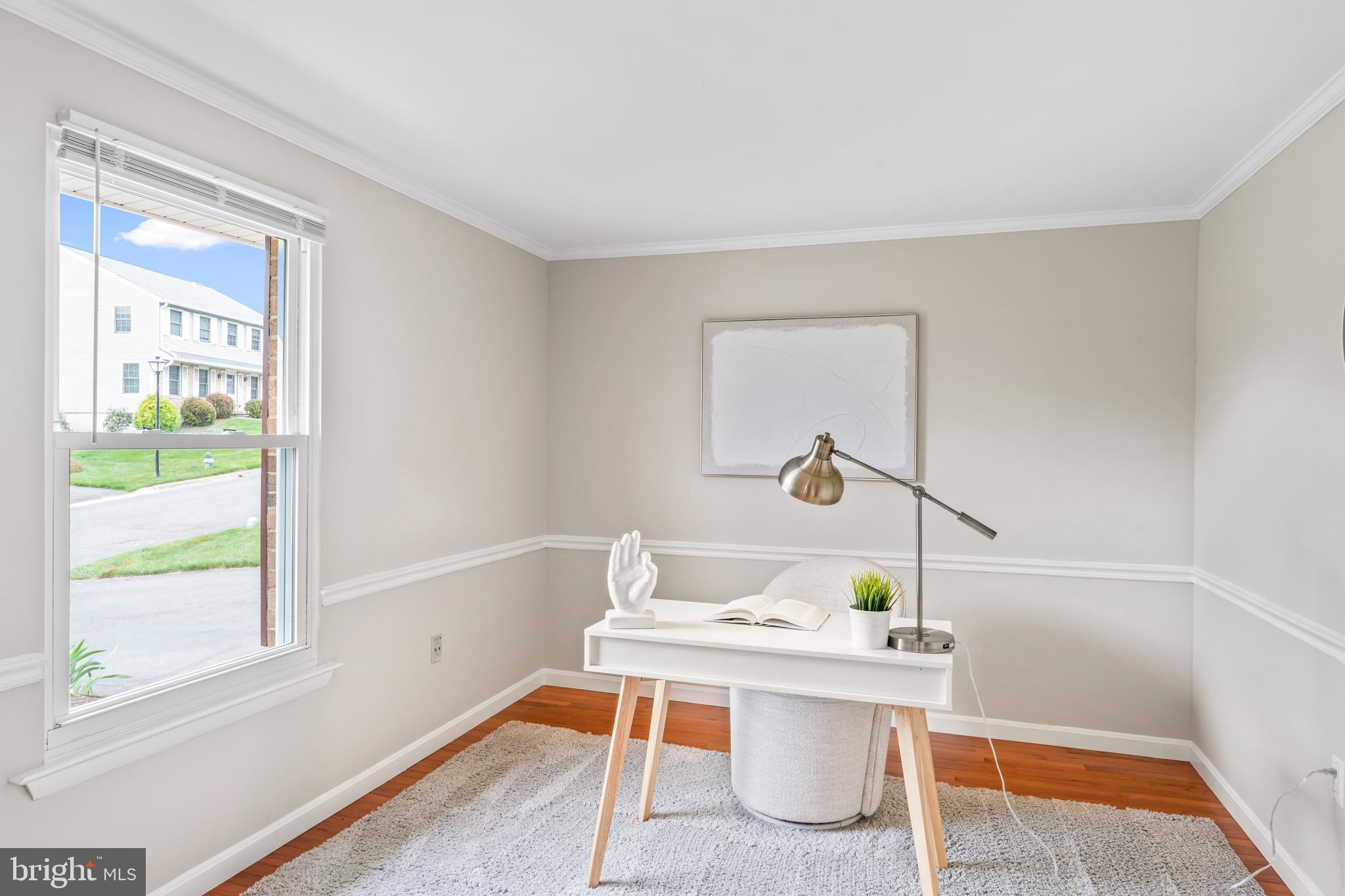 DERWOOD STATION - Residential