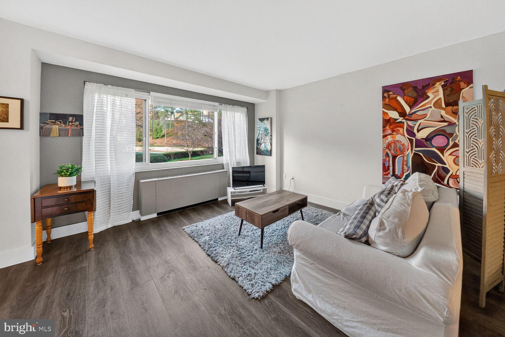 4201 CATHEDRAL AVENUE NW 218E