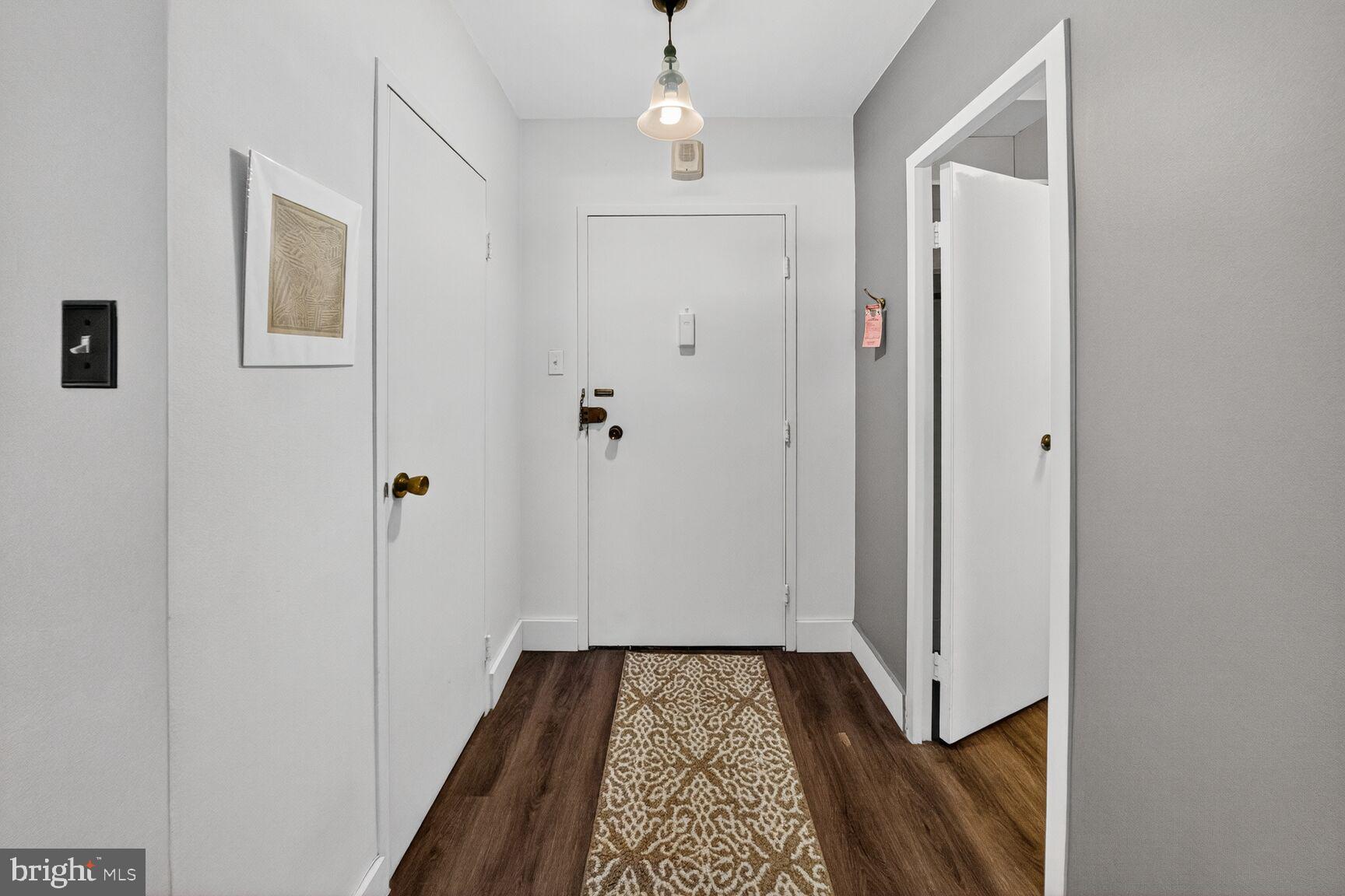 4201 CATHEDRAL AVENUE NW 218E