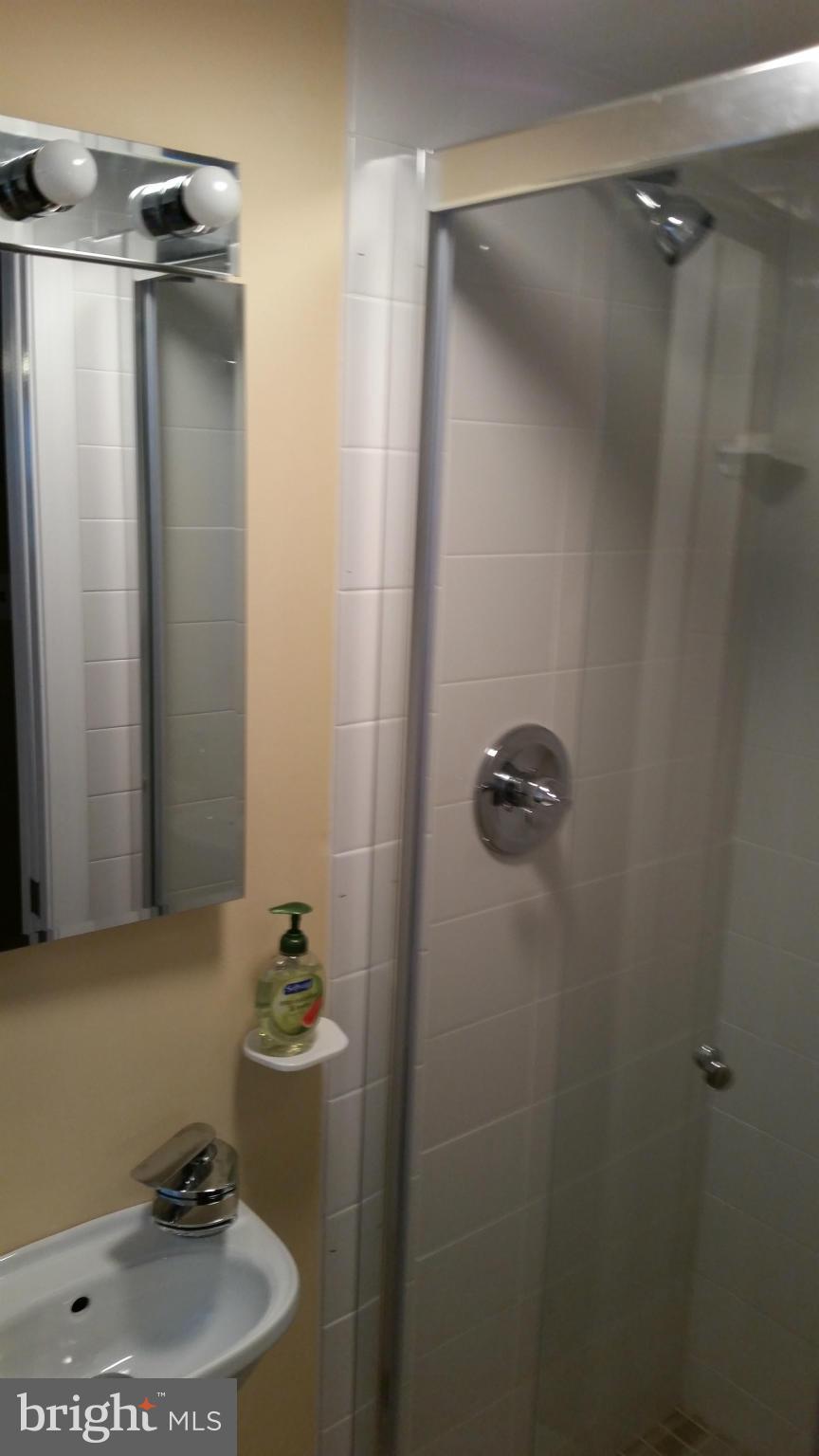 NORTH SPRINGFIELD - Residential