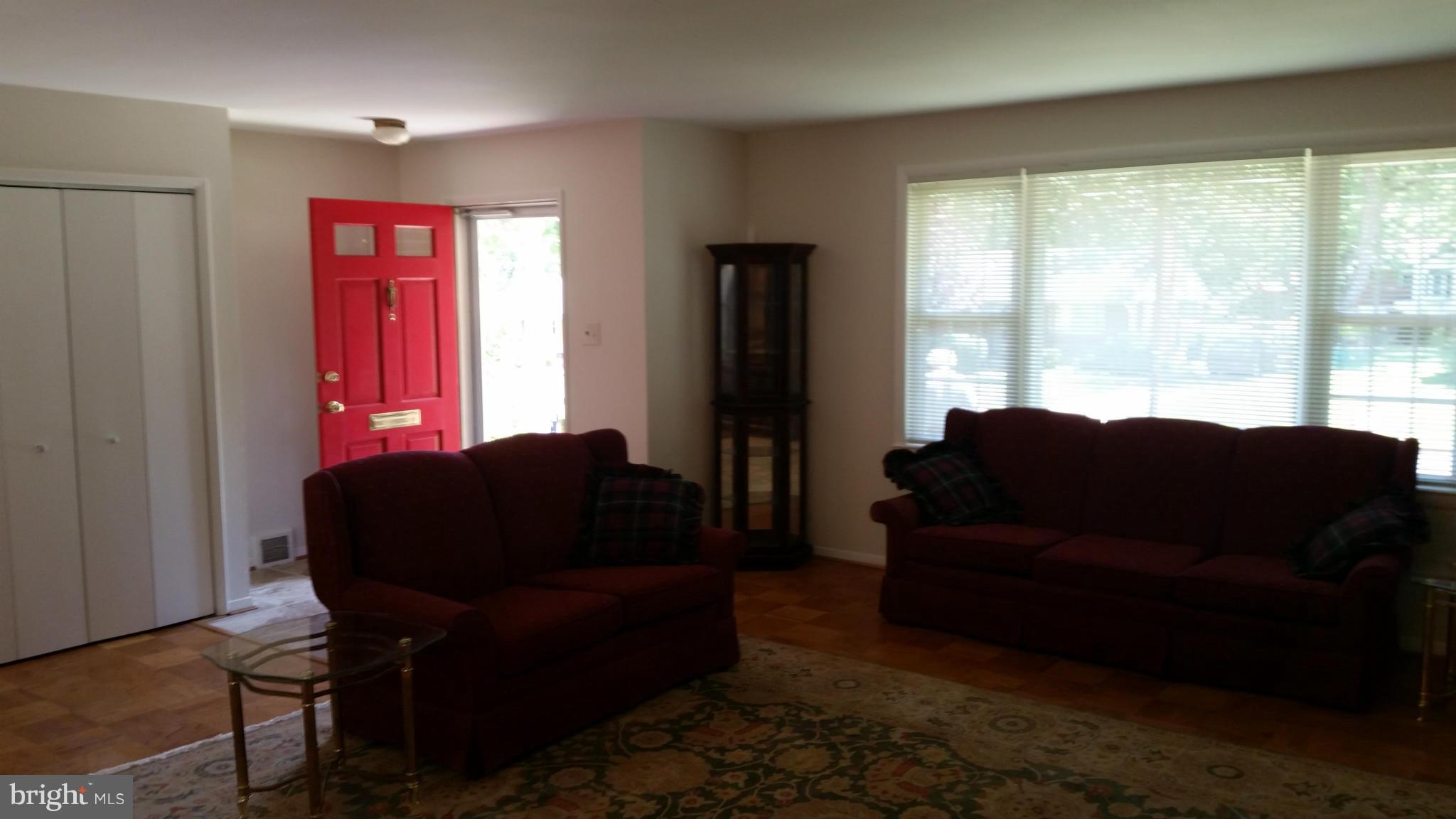 NORTH SPRINGFIELD - Residential