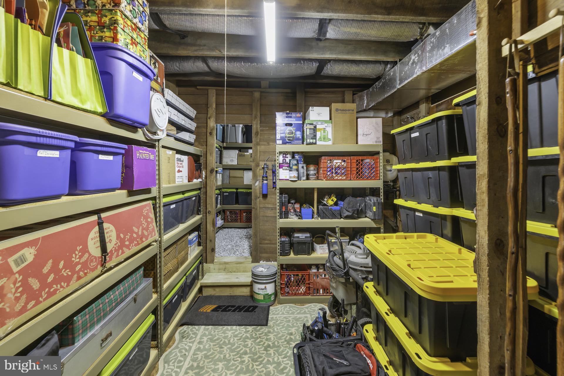 DICKS DAM AREA - Residential