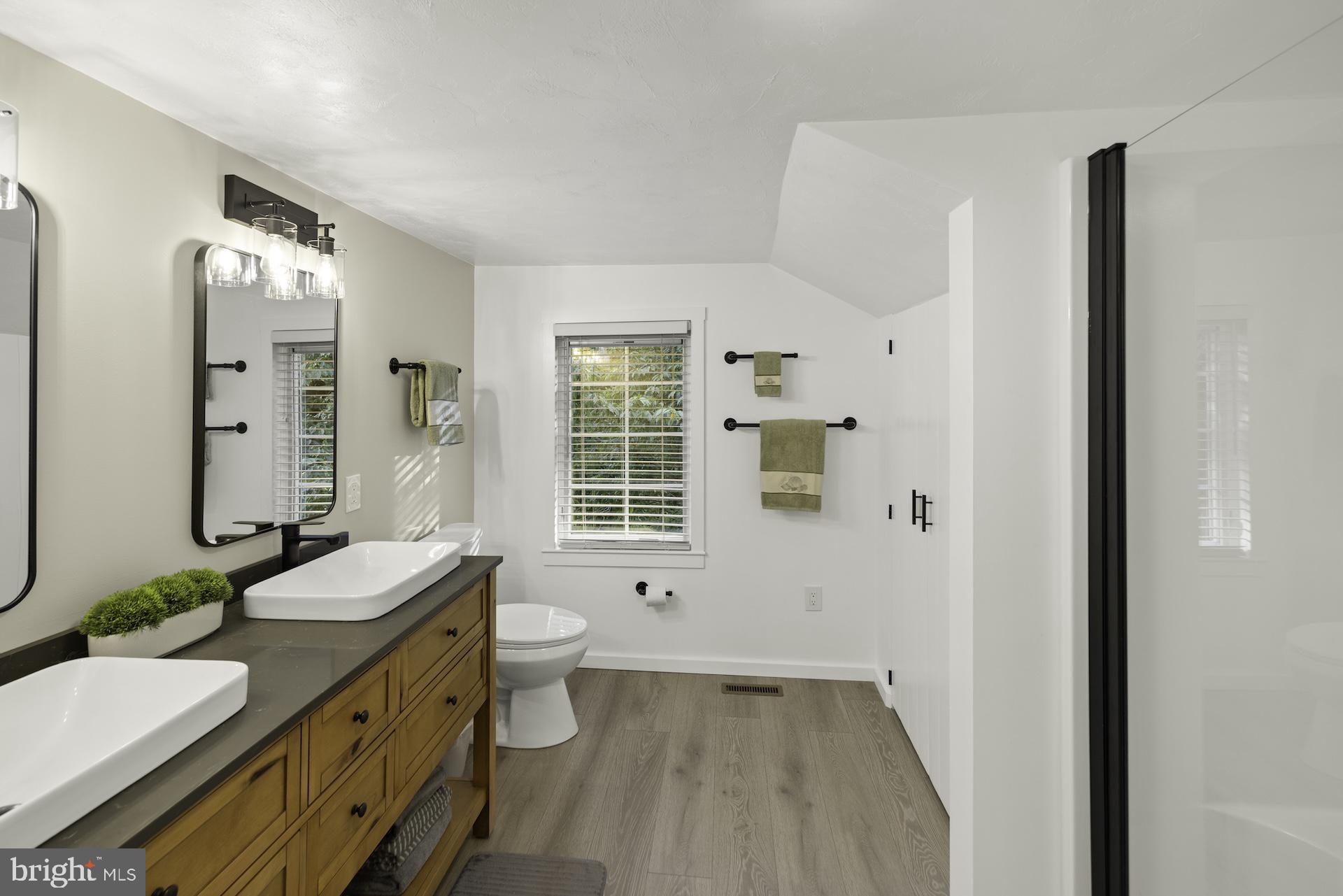 DICKS DAM AREA - Residential