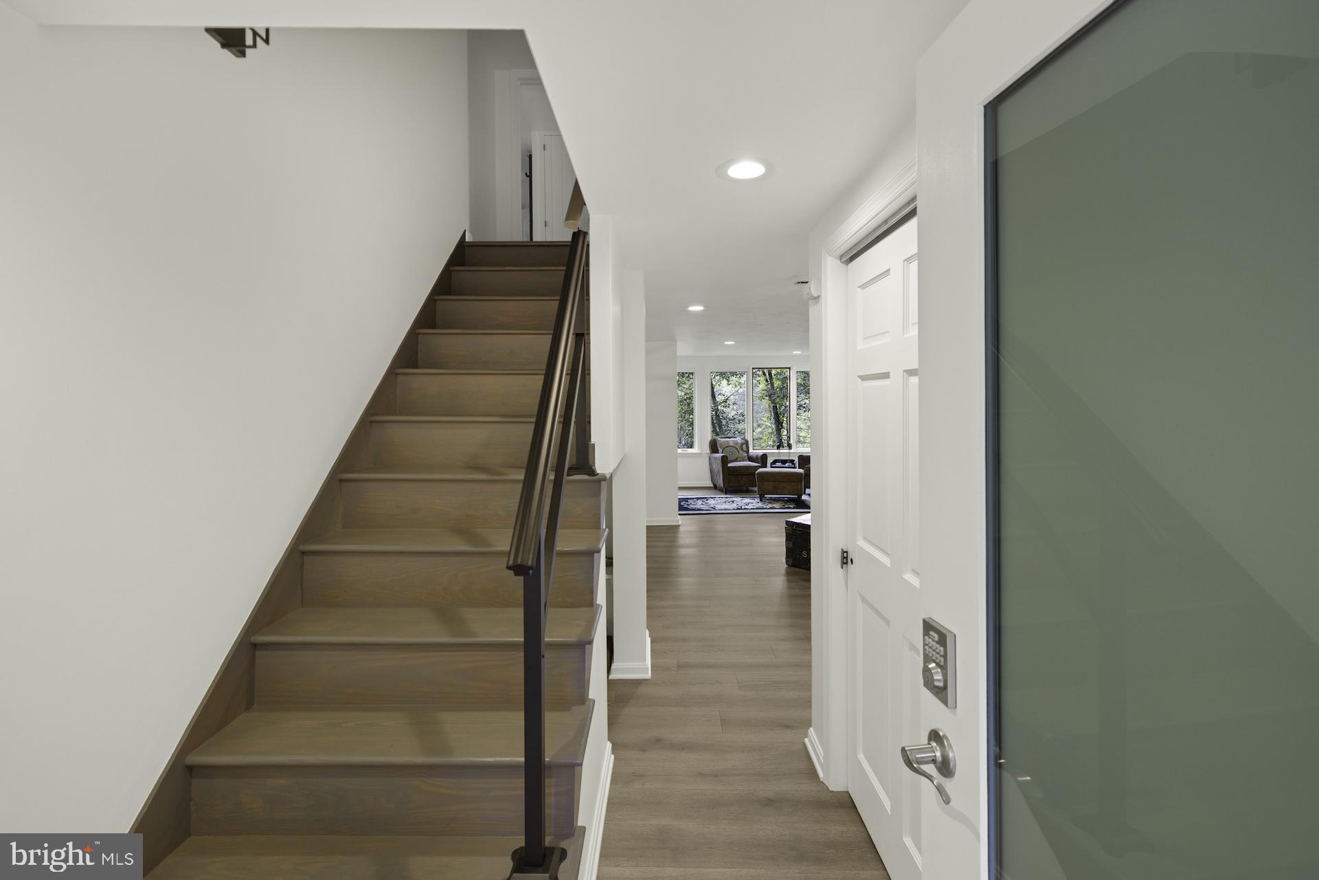 DICKS DAM AREA - Residential