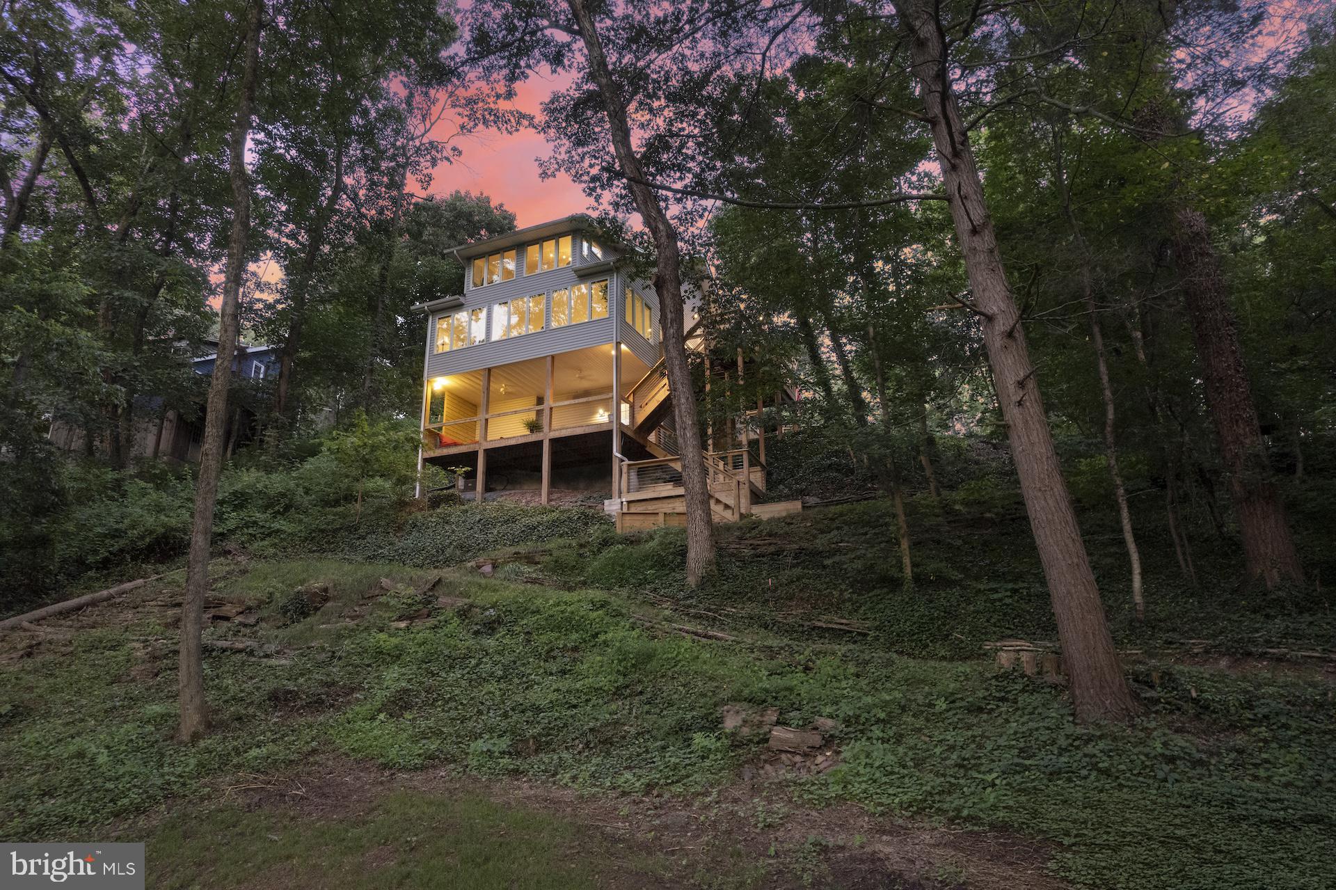 DICKS DAM AREA - Residential