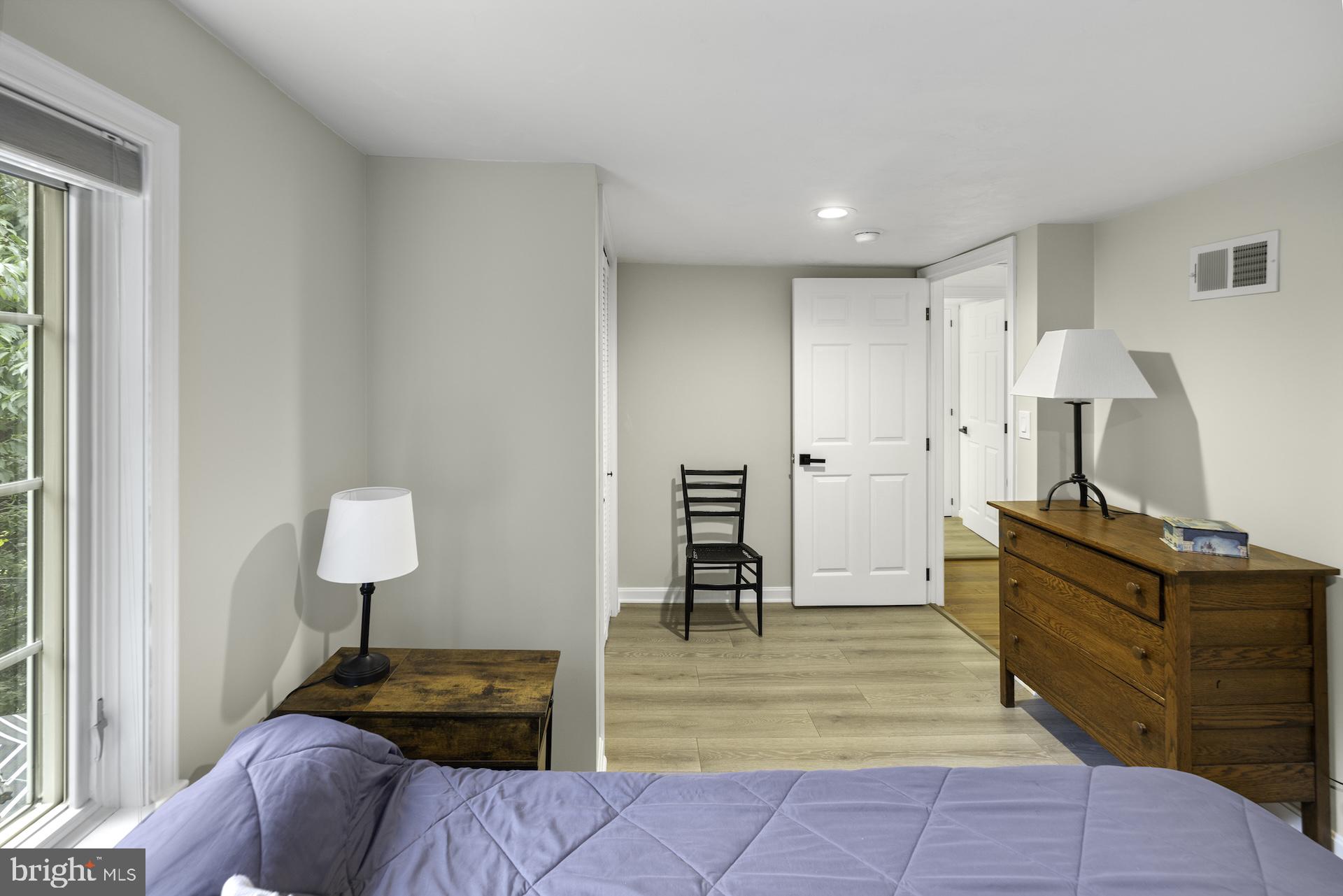 DICKS DAM AREA - Residential