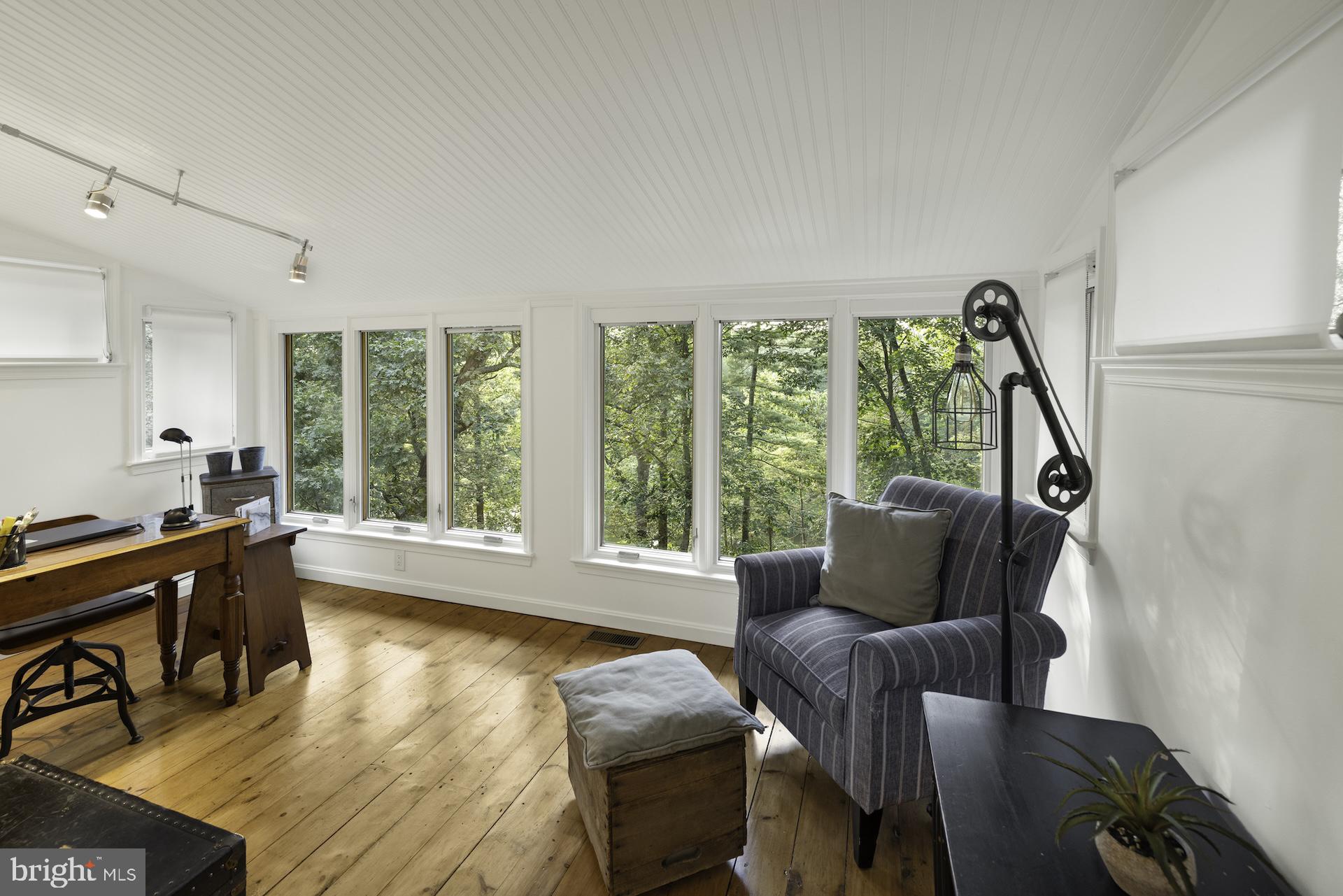 DICKS DAM AREA - Residential