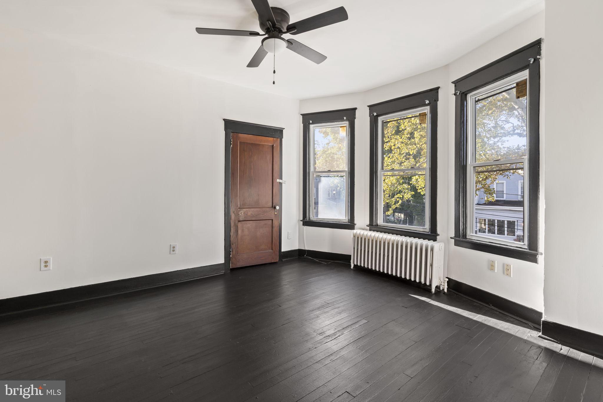 COLLINGDALE - Residential Lease