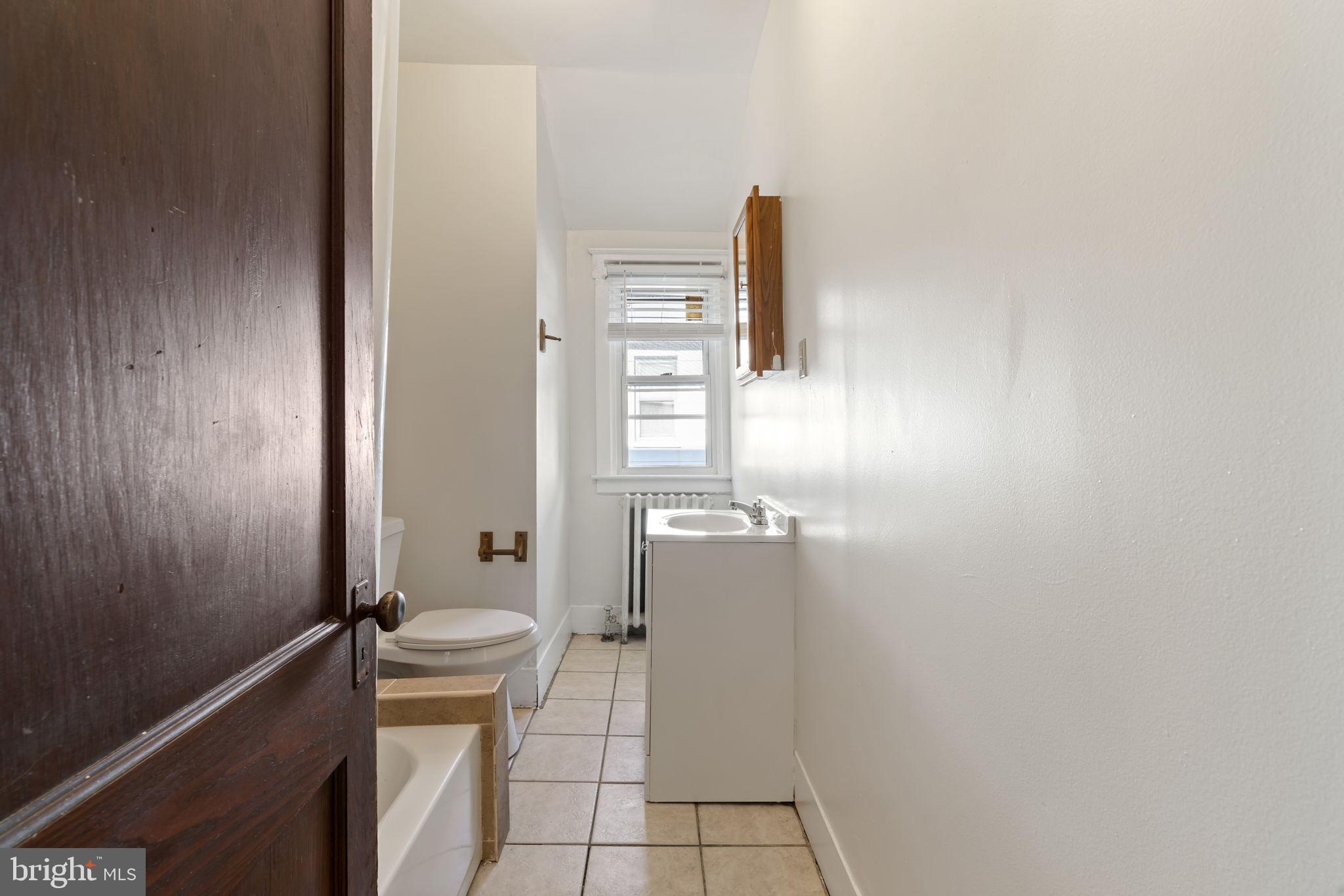 COLLINGDALE - Residential Lease