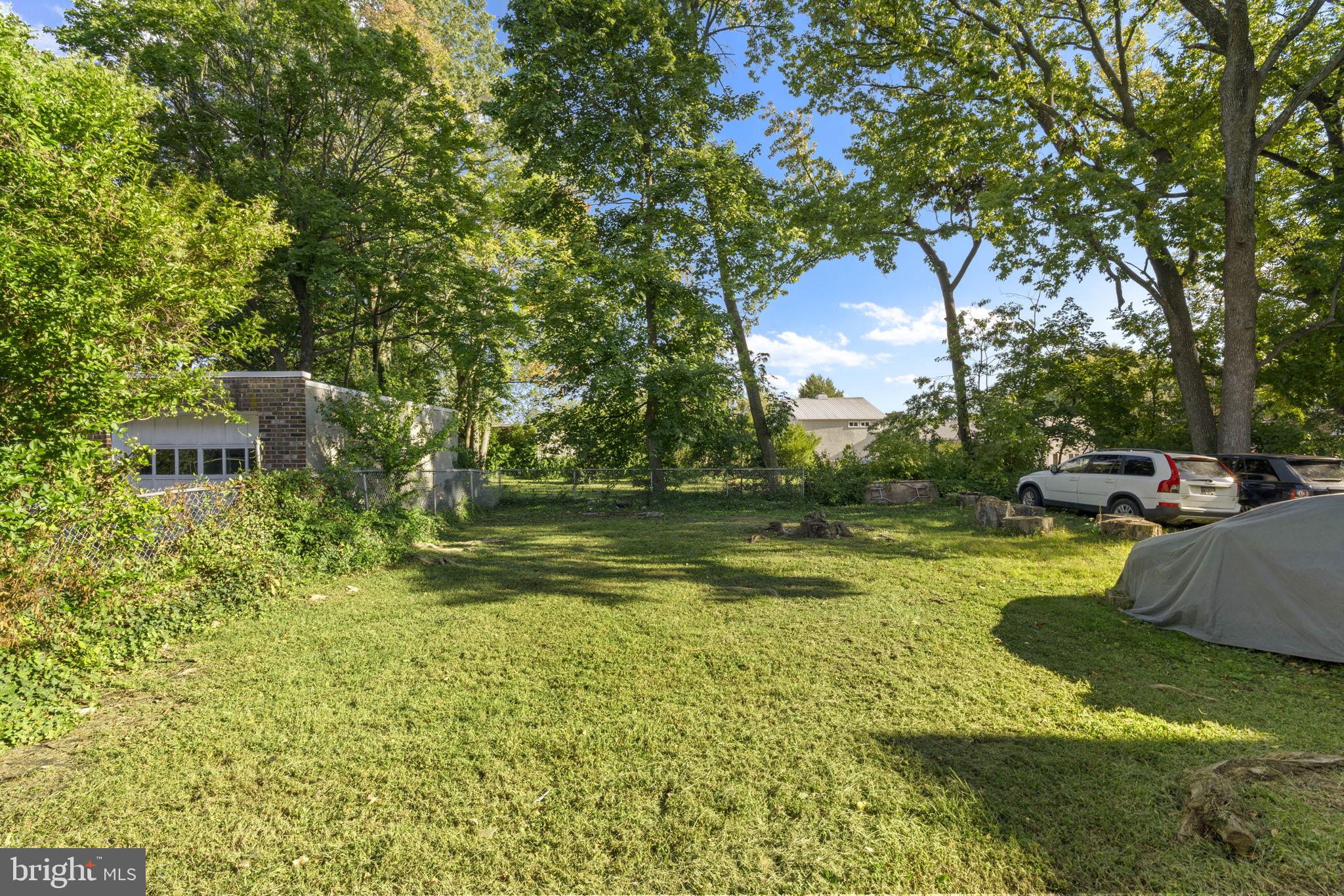 COLLINGDALE - Residential Lease