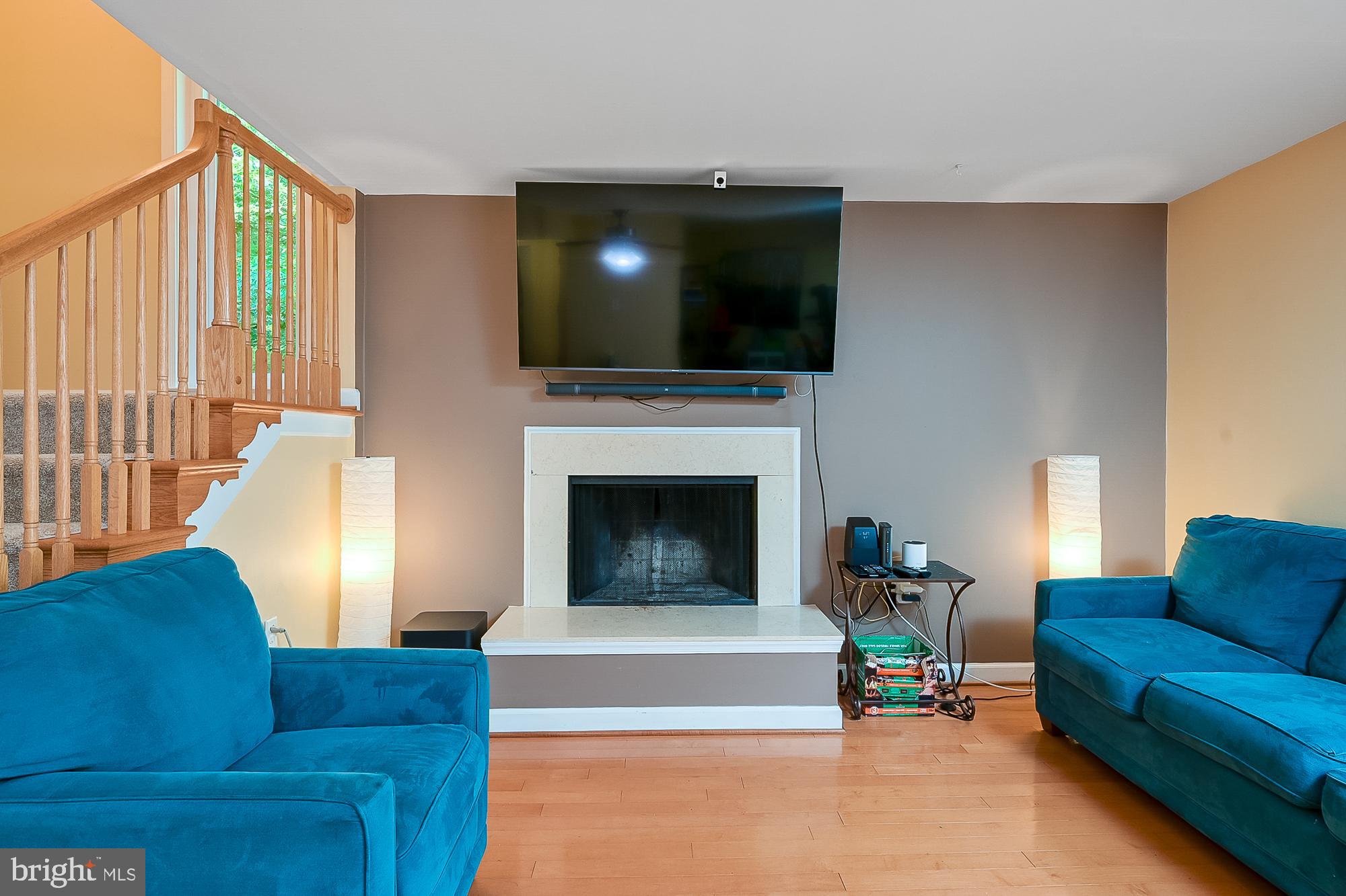 CROSS FOX - Residential