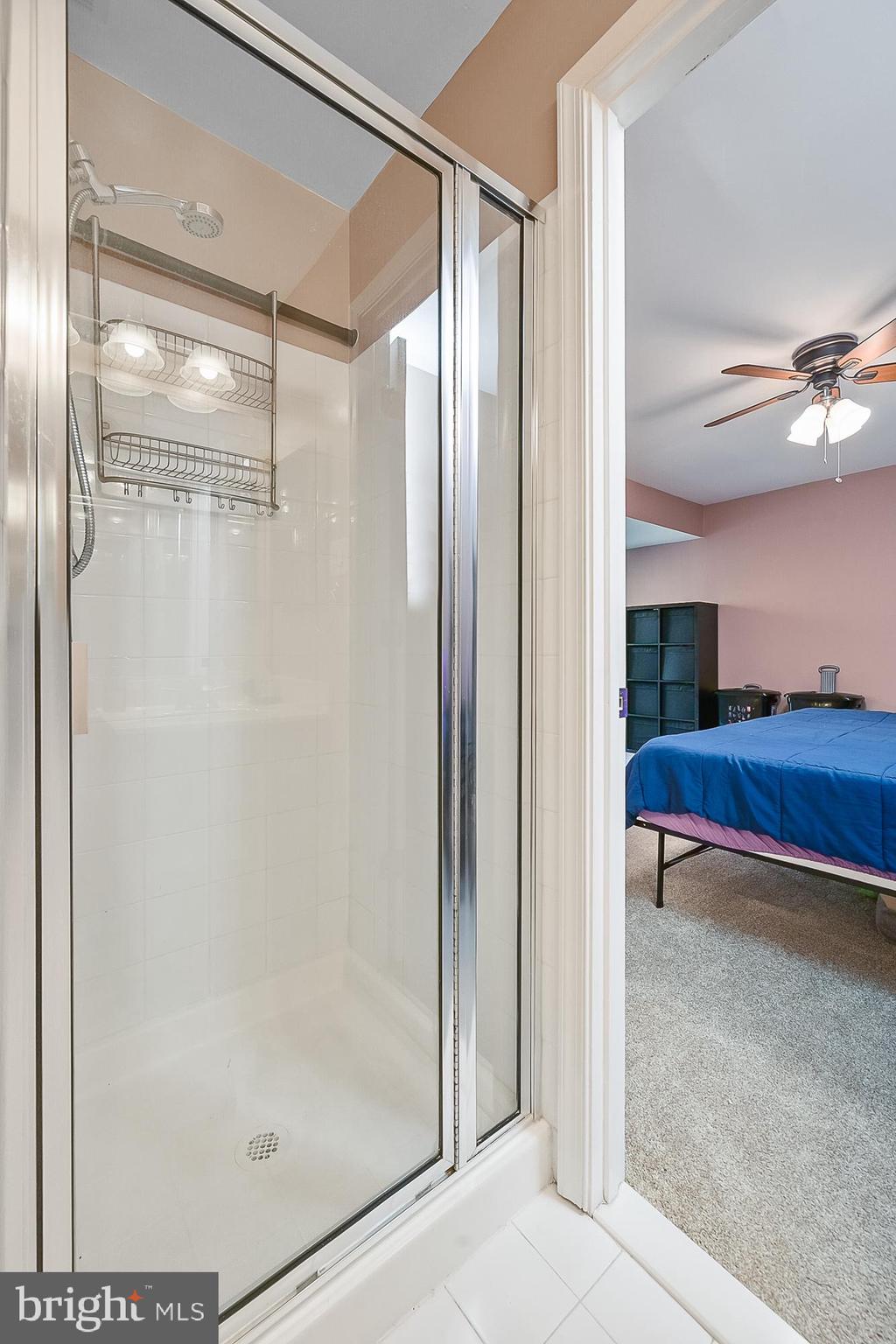 CROSS FOX - Residential