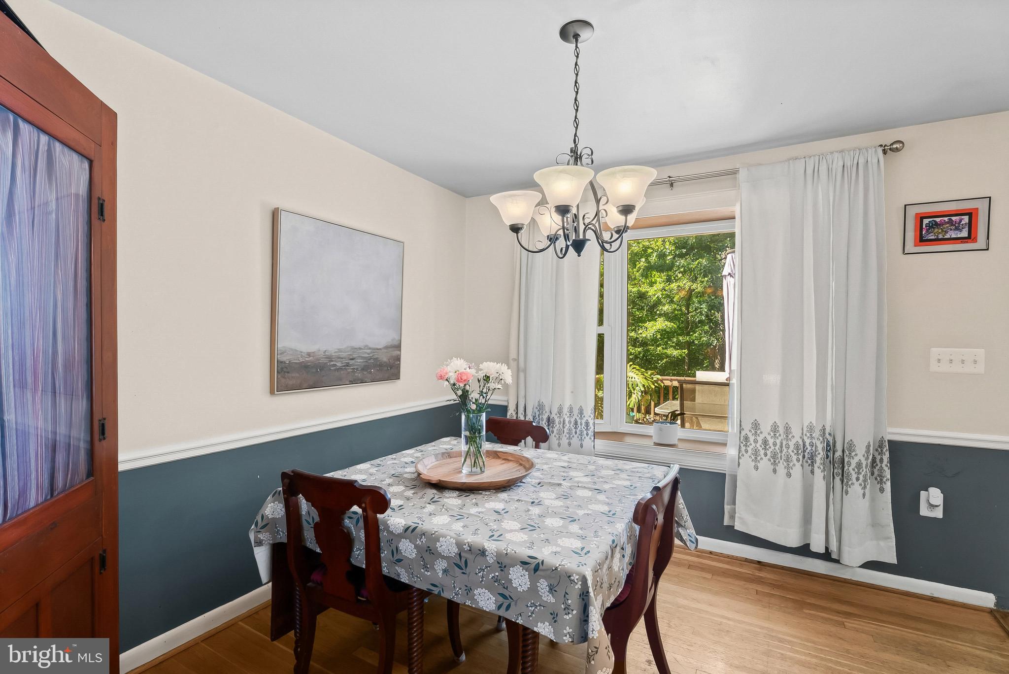 COLLEGE PARK WOODS - Residential
