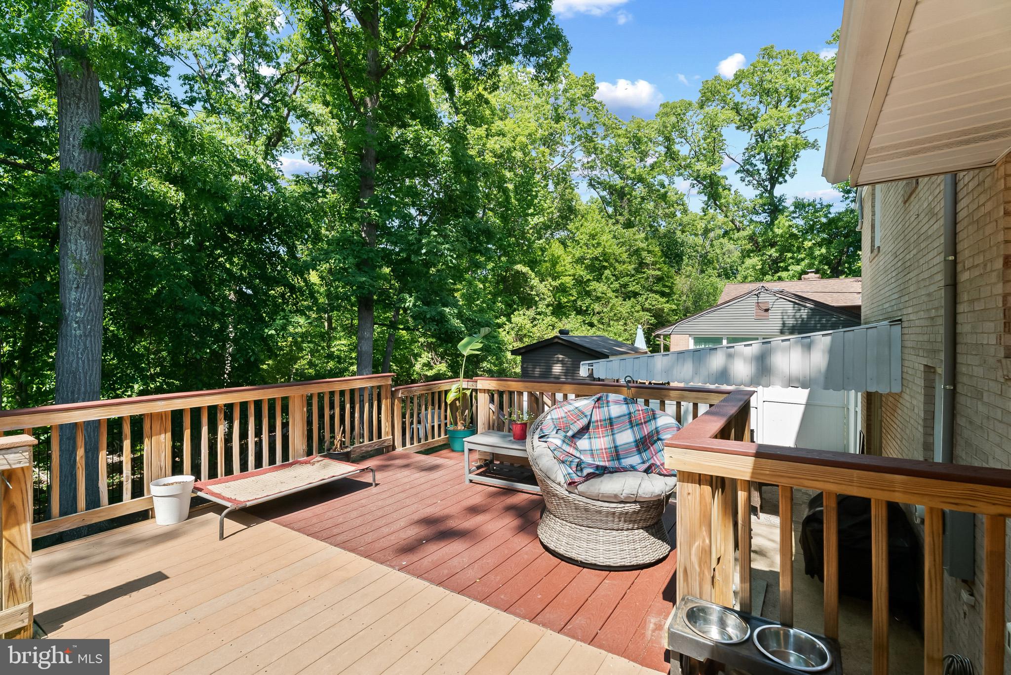 COLLEGE PARK WOODS - Residential