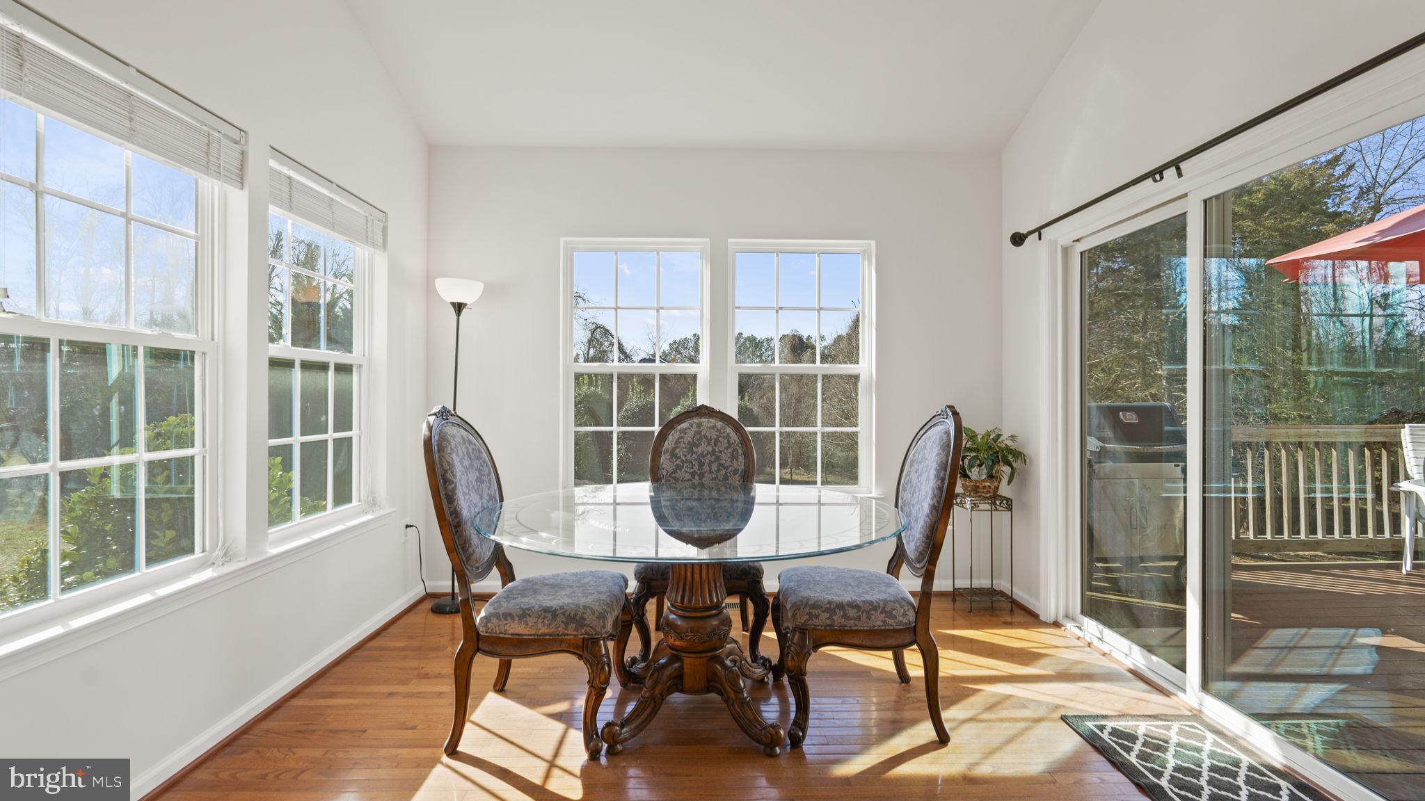 ELIZABETH'S CROSSING - Residential