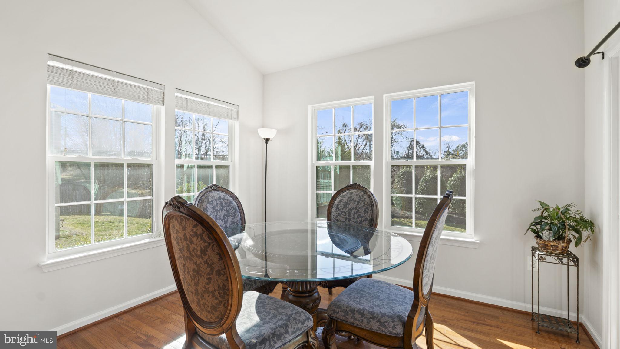 ELIZABETH'S CROSSING - Residential