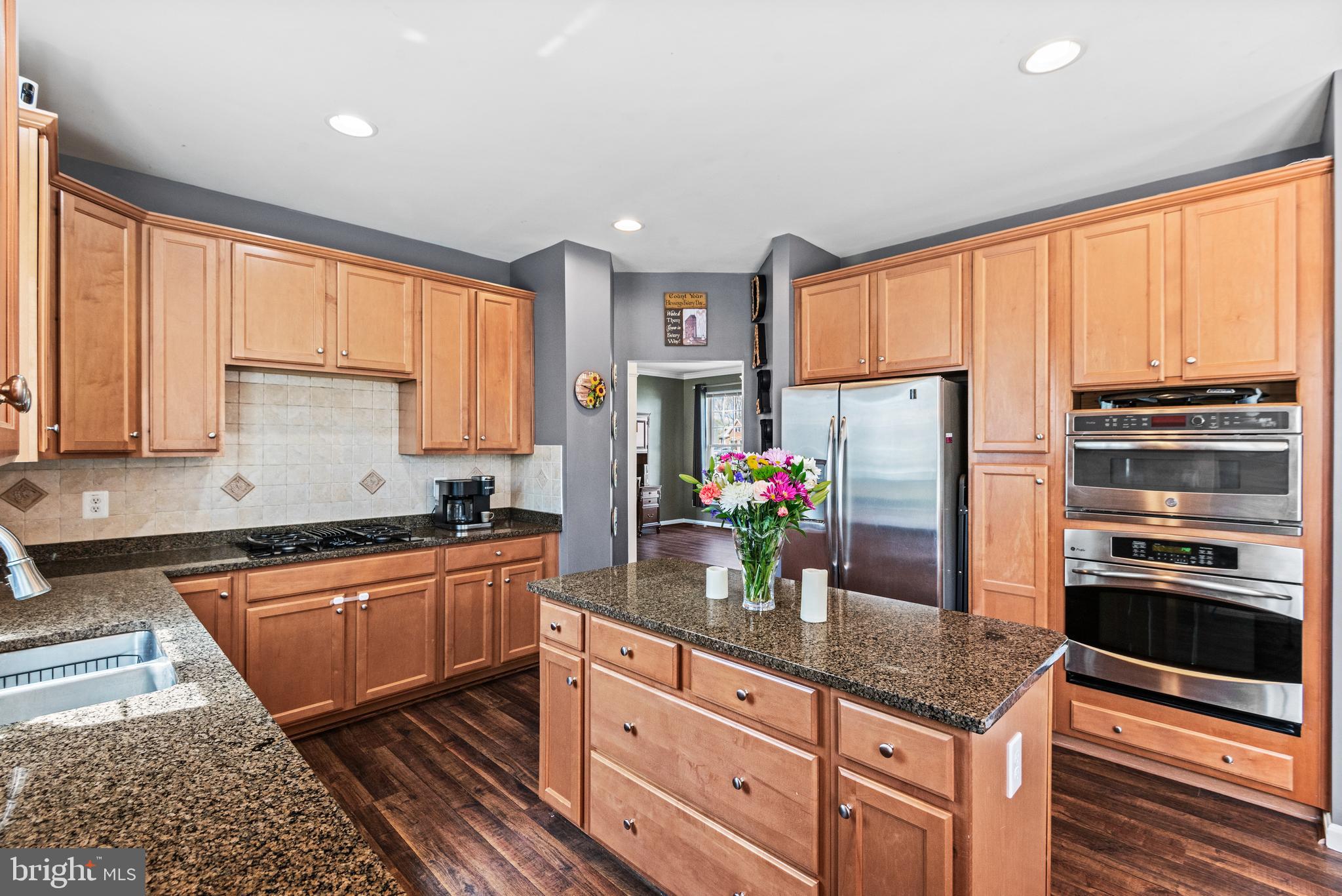 SOMERSET - Residential