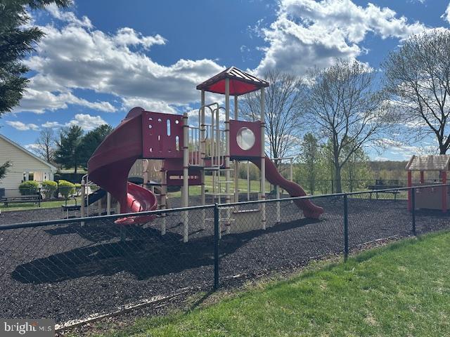 SOMERSET - Residential