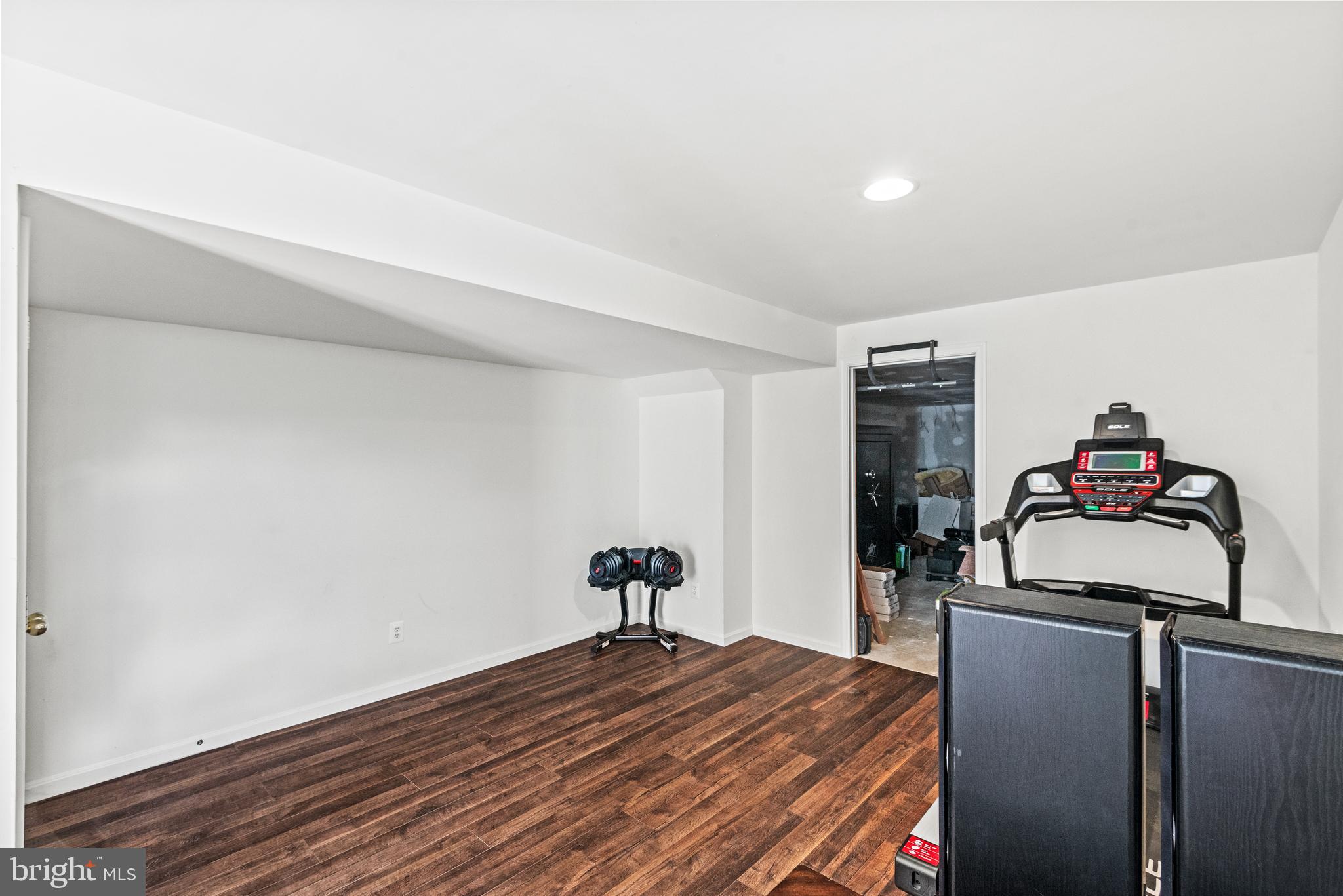 SOMERSET - Residential