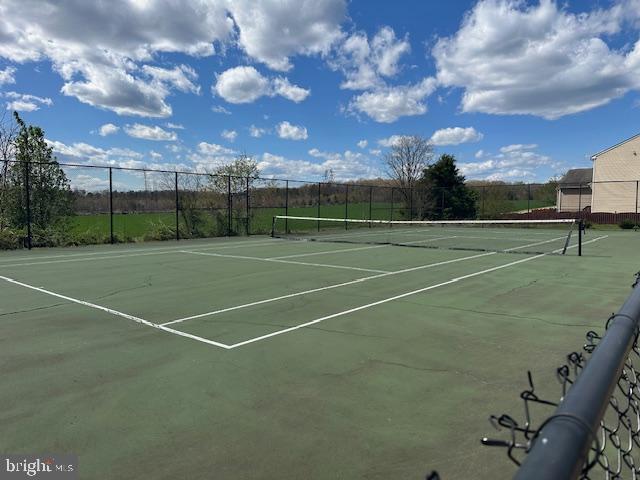 SOMERSET - Residential