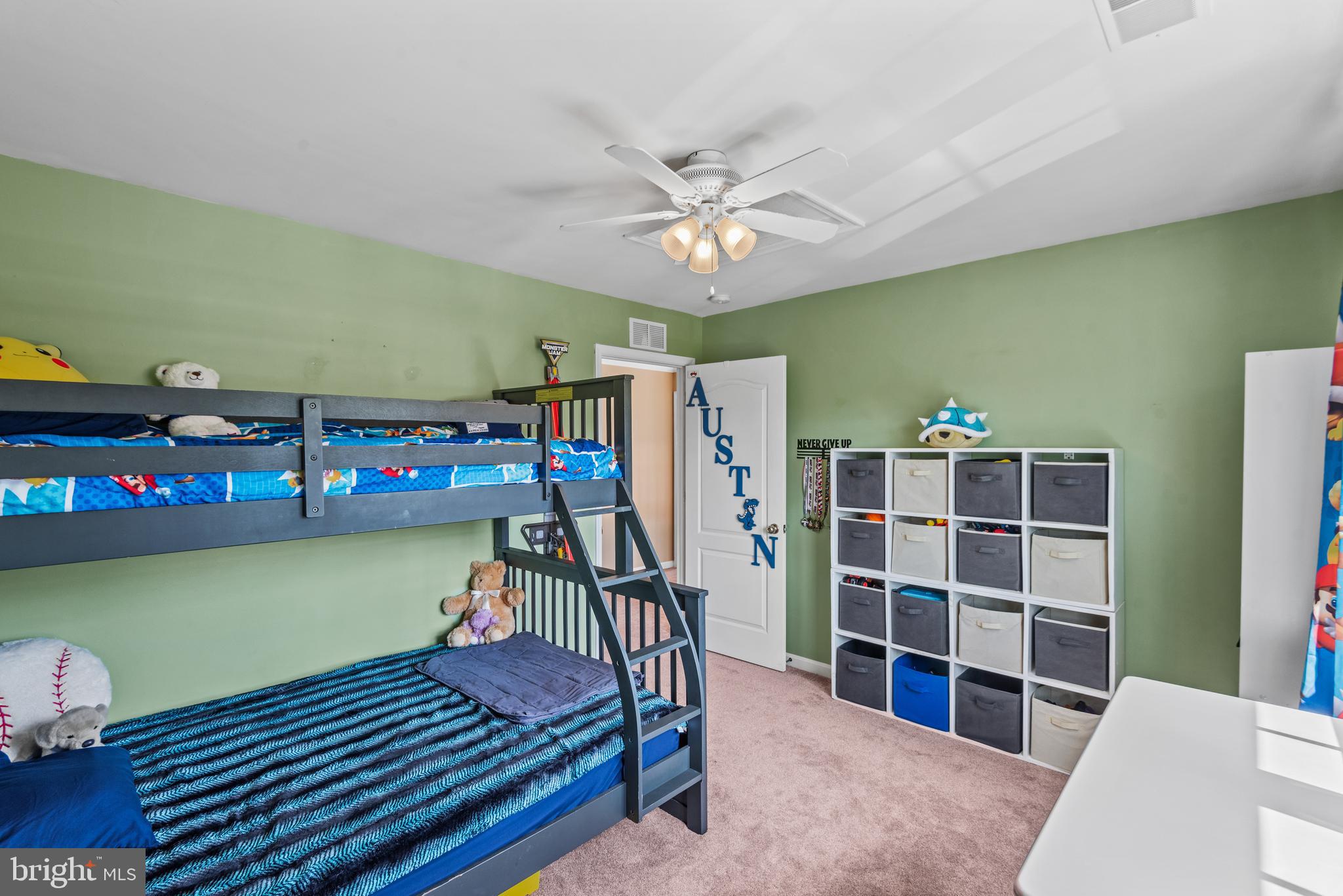 SOMERSET - Residential