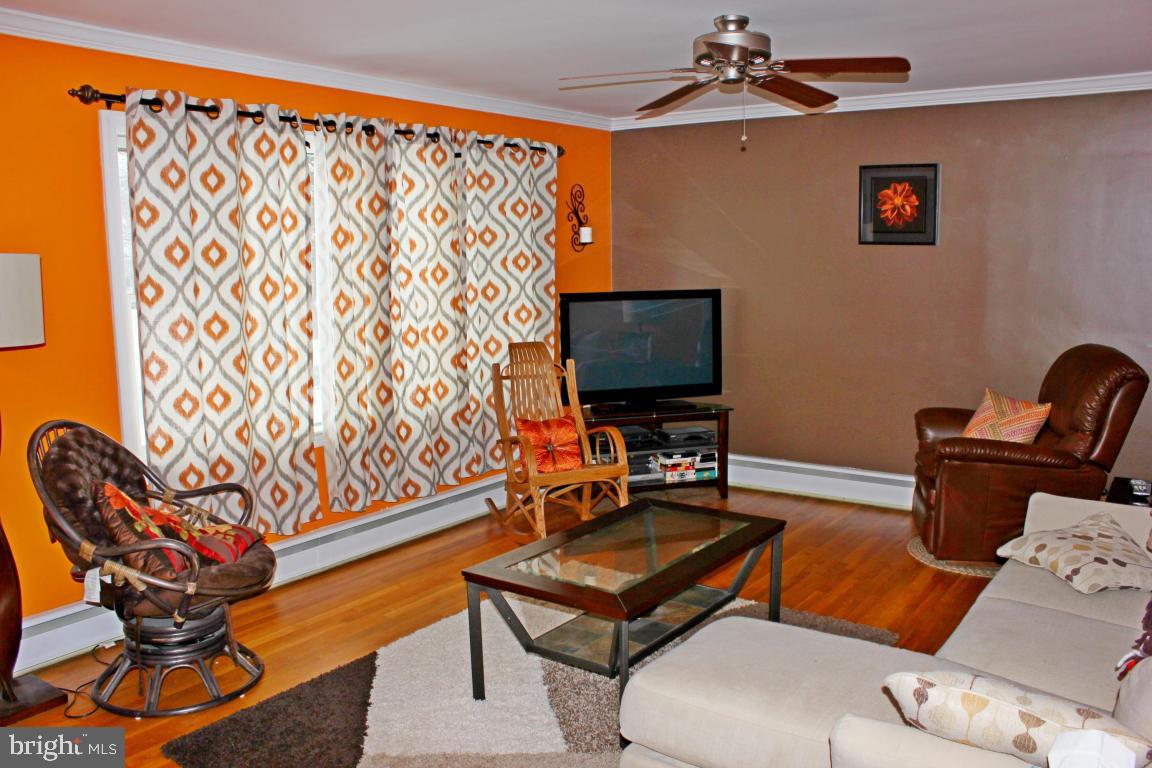 MANHEIM BOROUGH - Residential