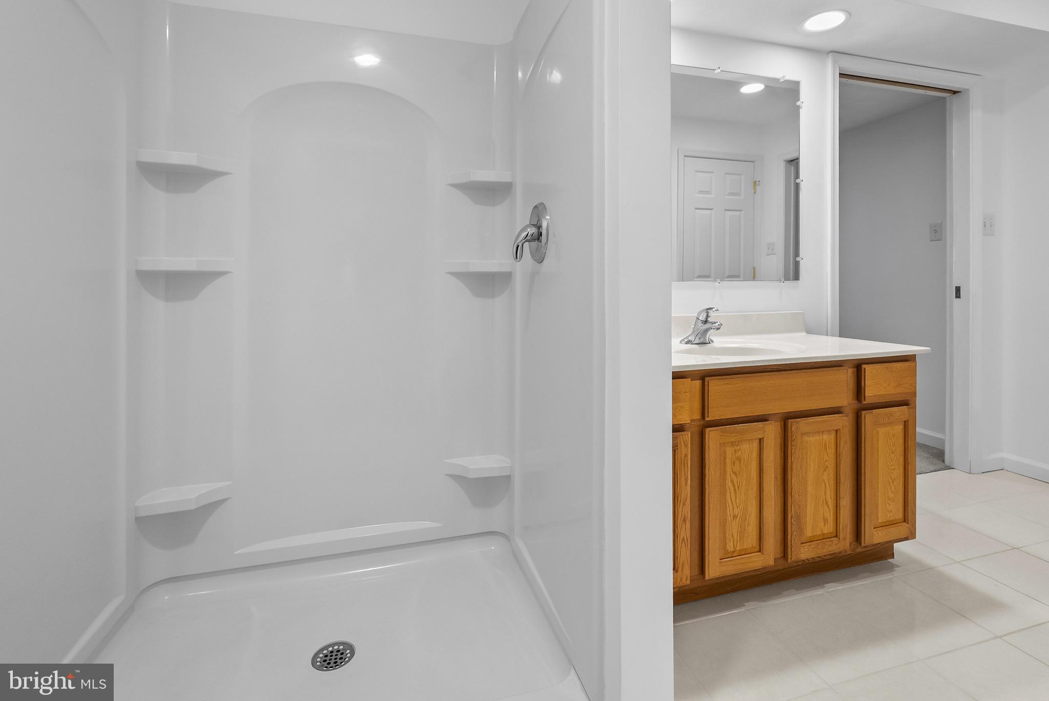 WILNA VILLAGE - Residential