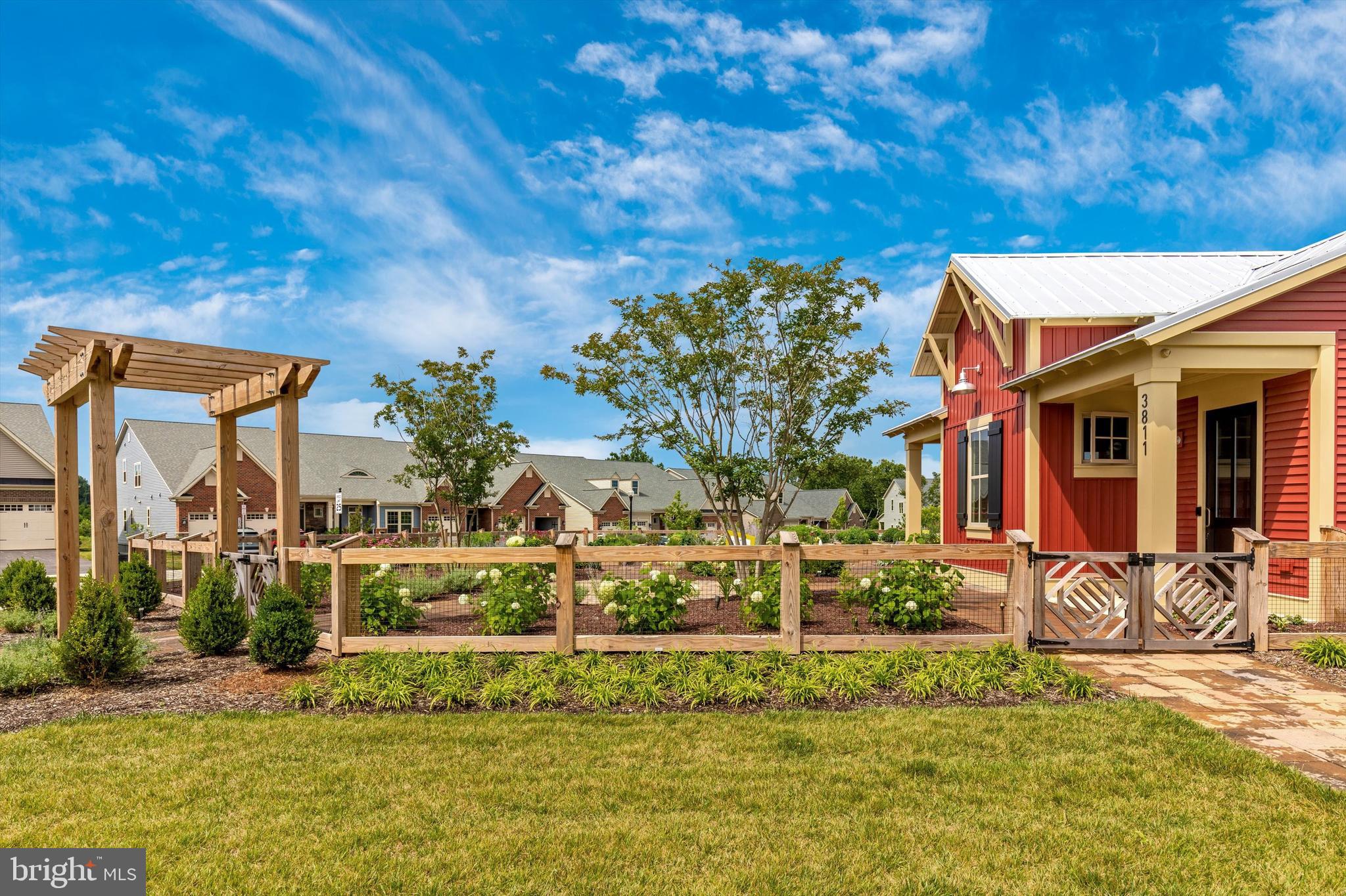 VILLAGES OF URBANA - Residential Lease