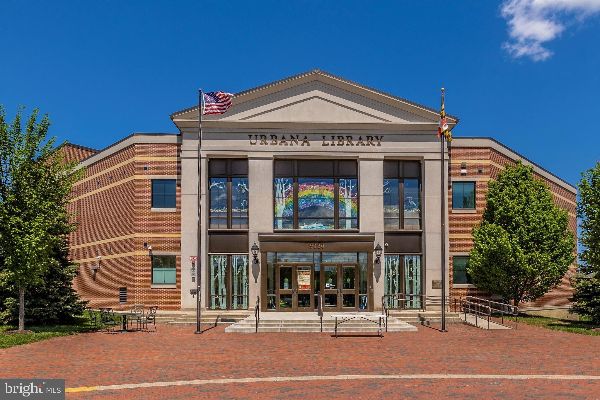 VILLAGES OF URBANA - Residential Lease