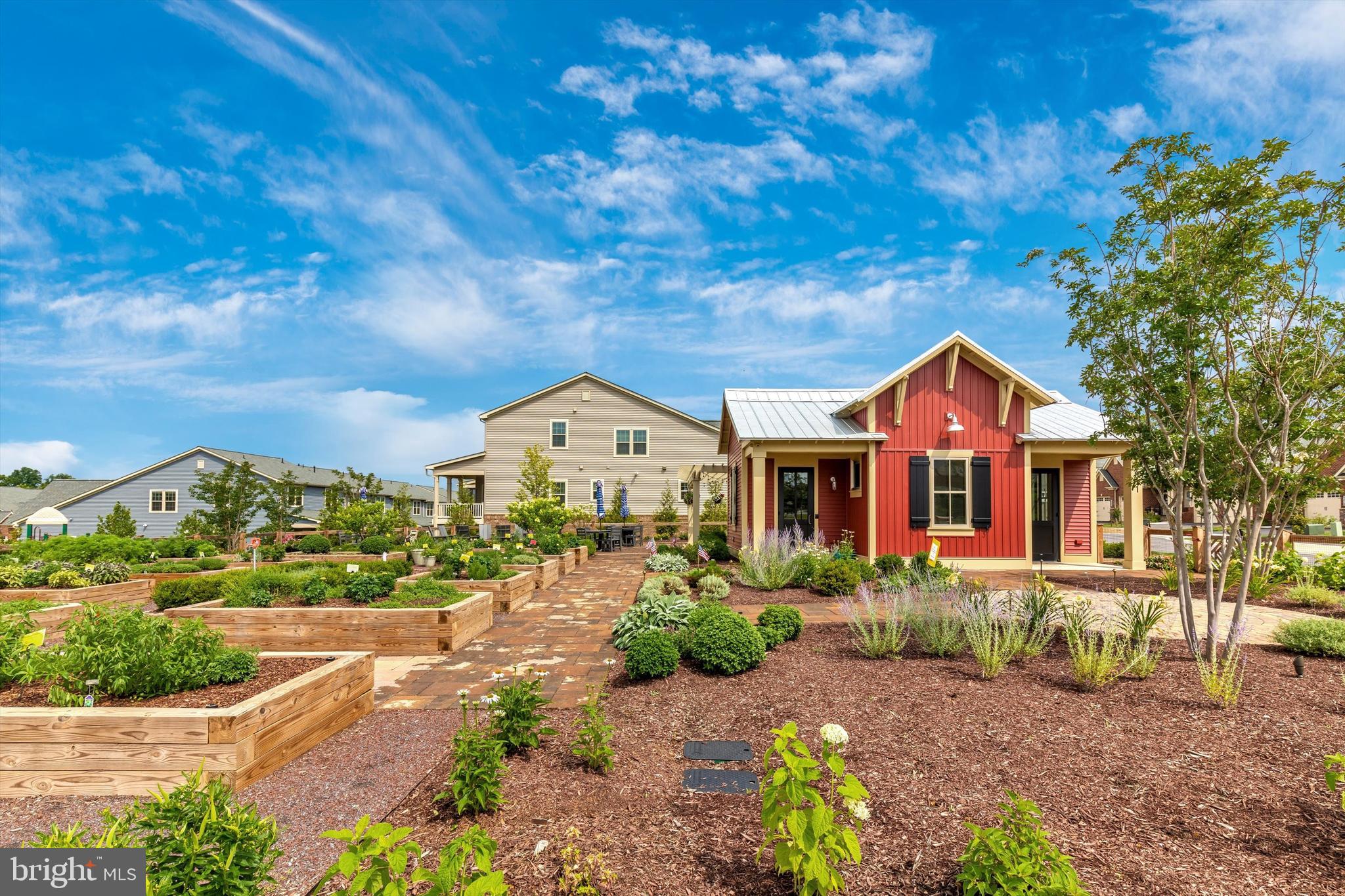 VILLAGES OF URBANA - Residential Lease