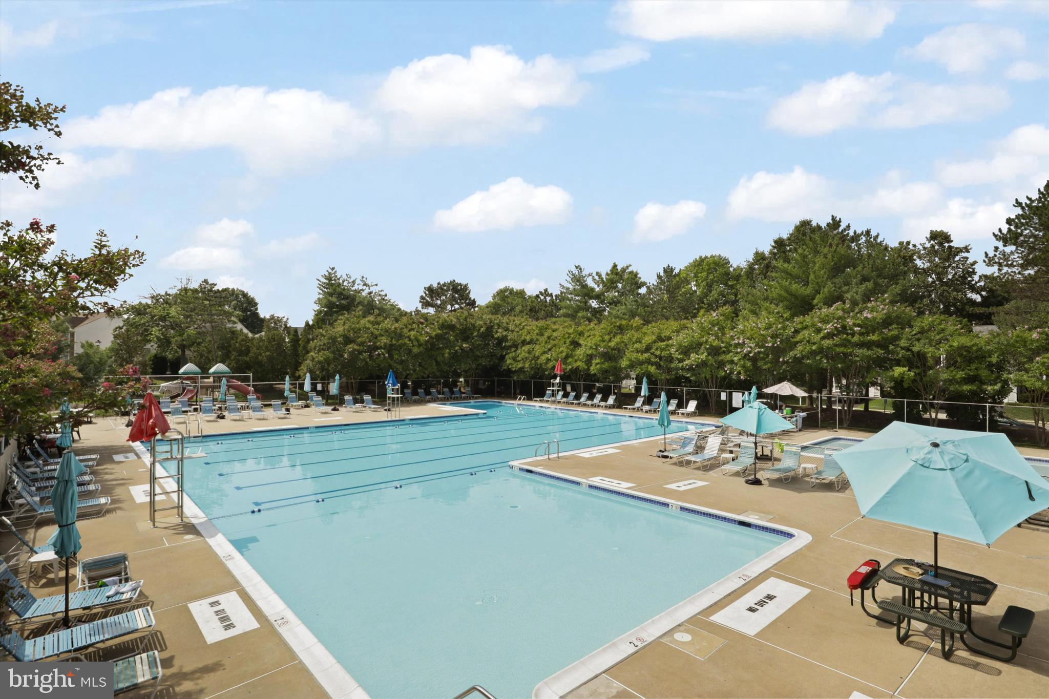 LANDSDOWNE - Residential Lease