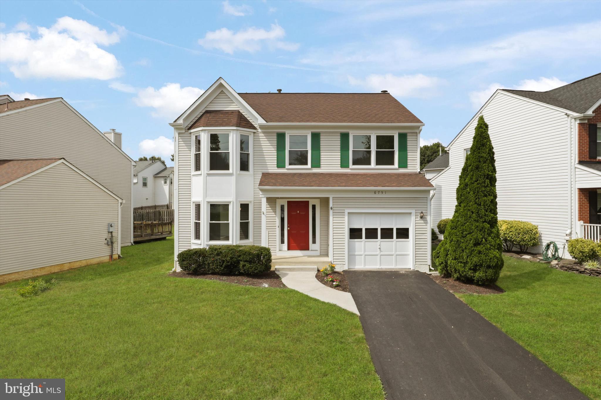 LANDSDOWNE - Residential Lease