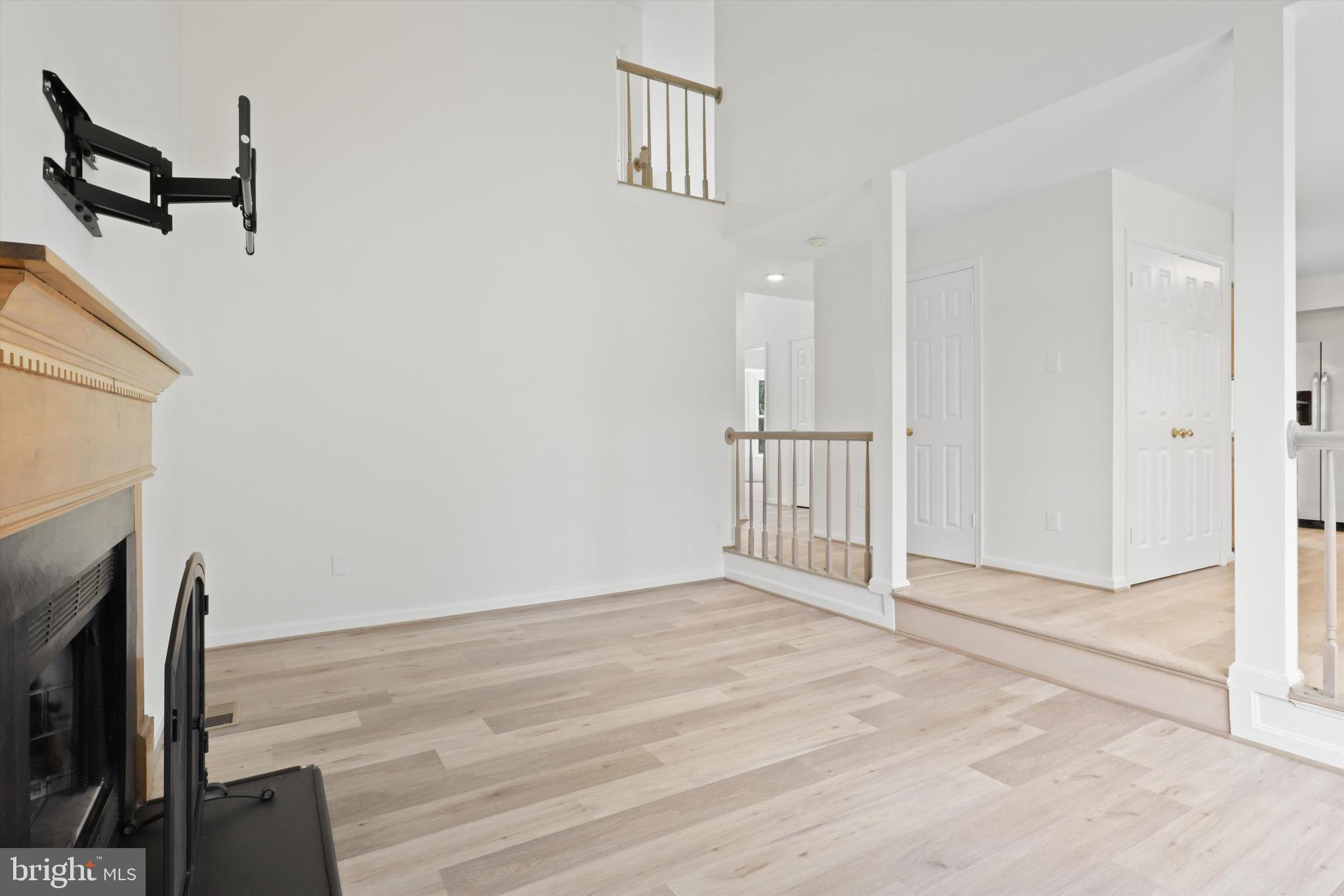 LANDSDOWNE - Residential Lease