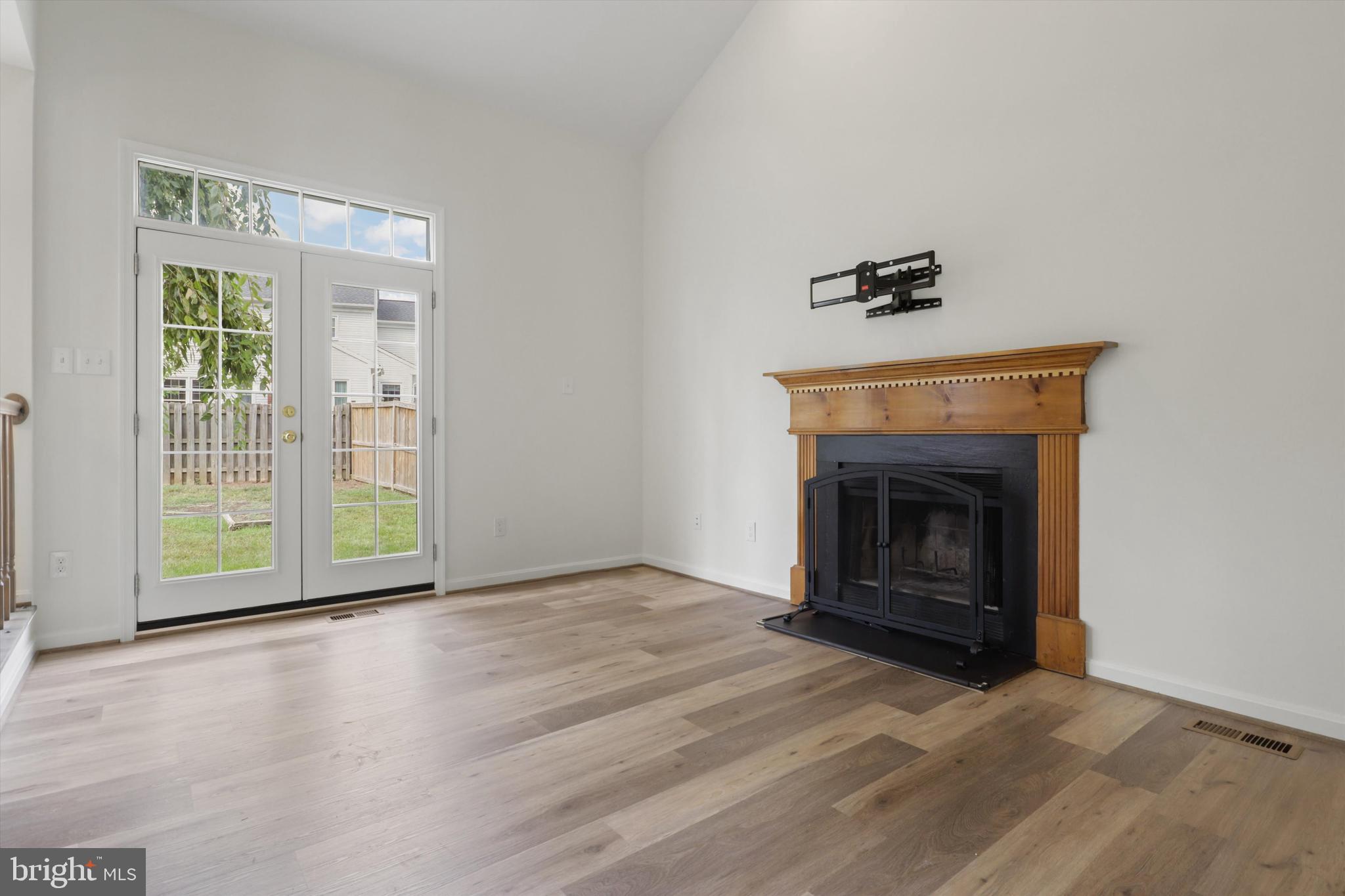 LANDSDOWNE - Residential Lease