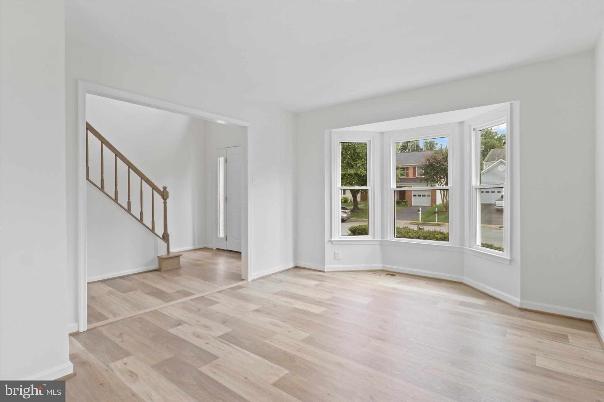 LANDSDOWNE - Residential Lease