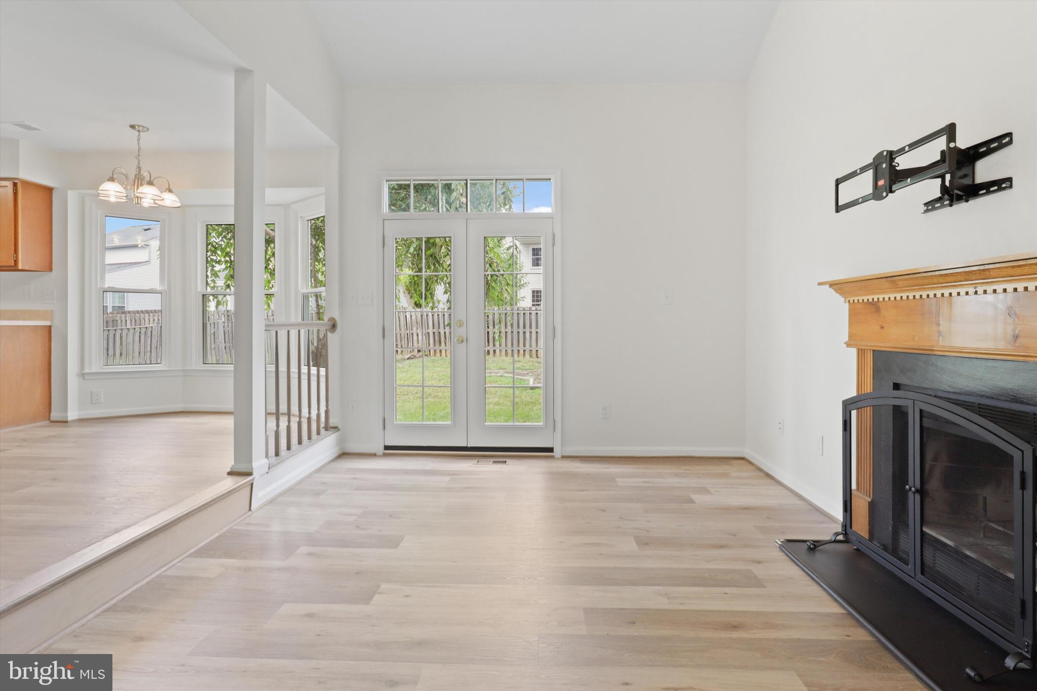 LANDSDOWNE - Residential Lease