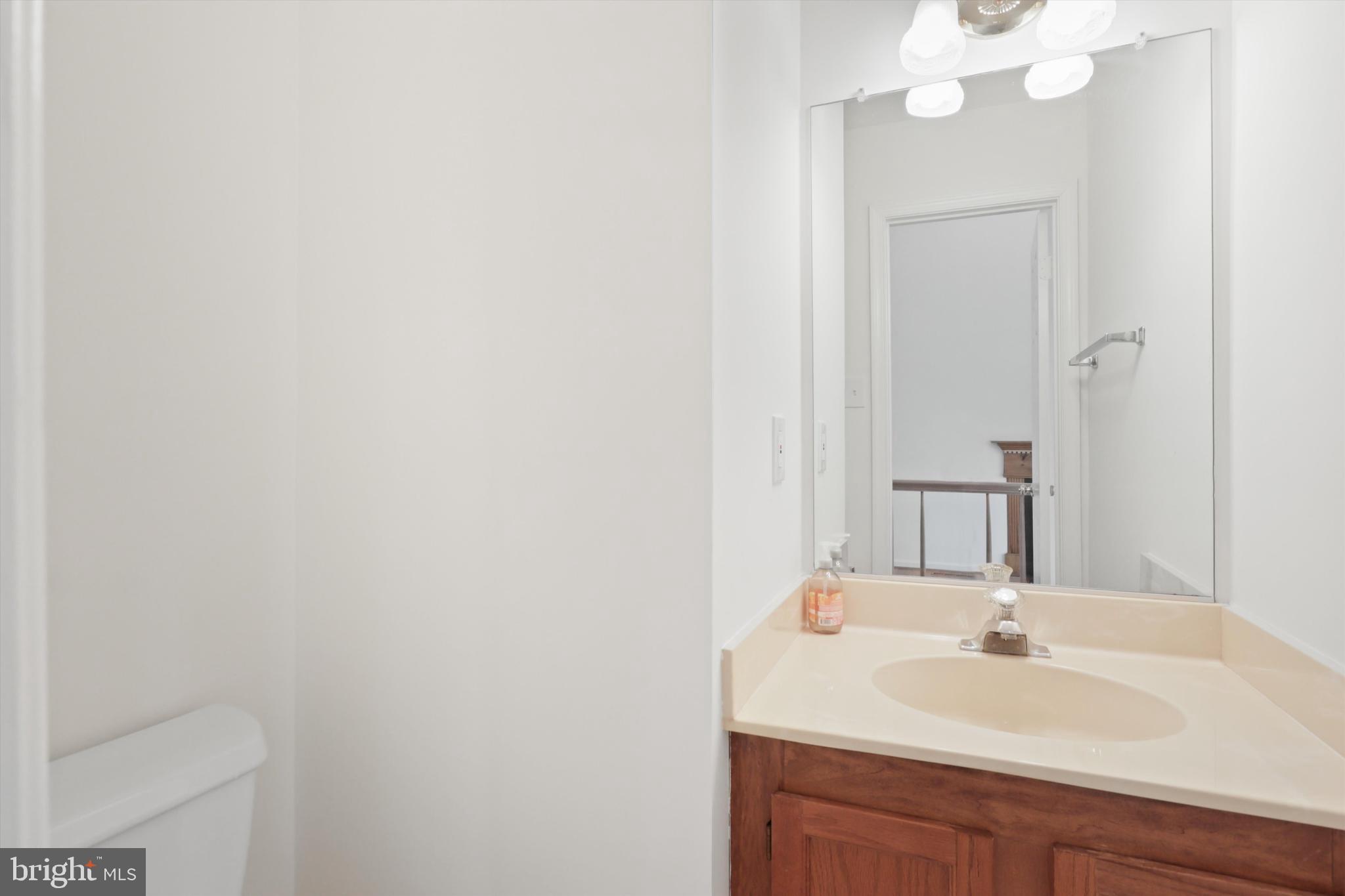 LANDSDOWNE - Residential Lease