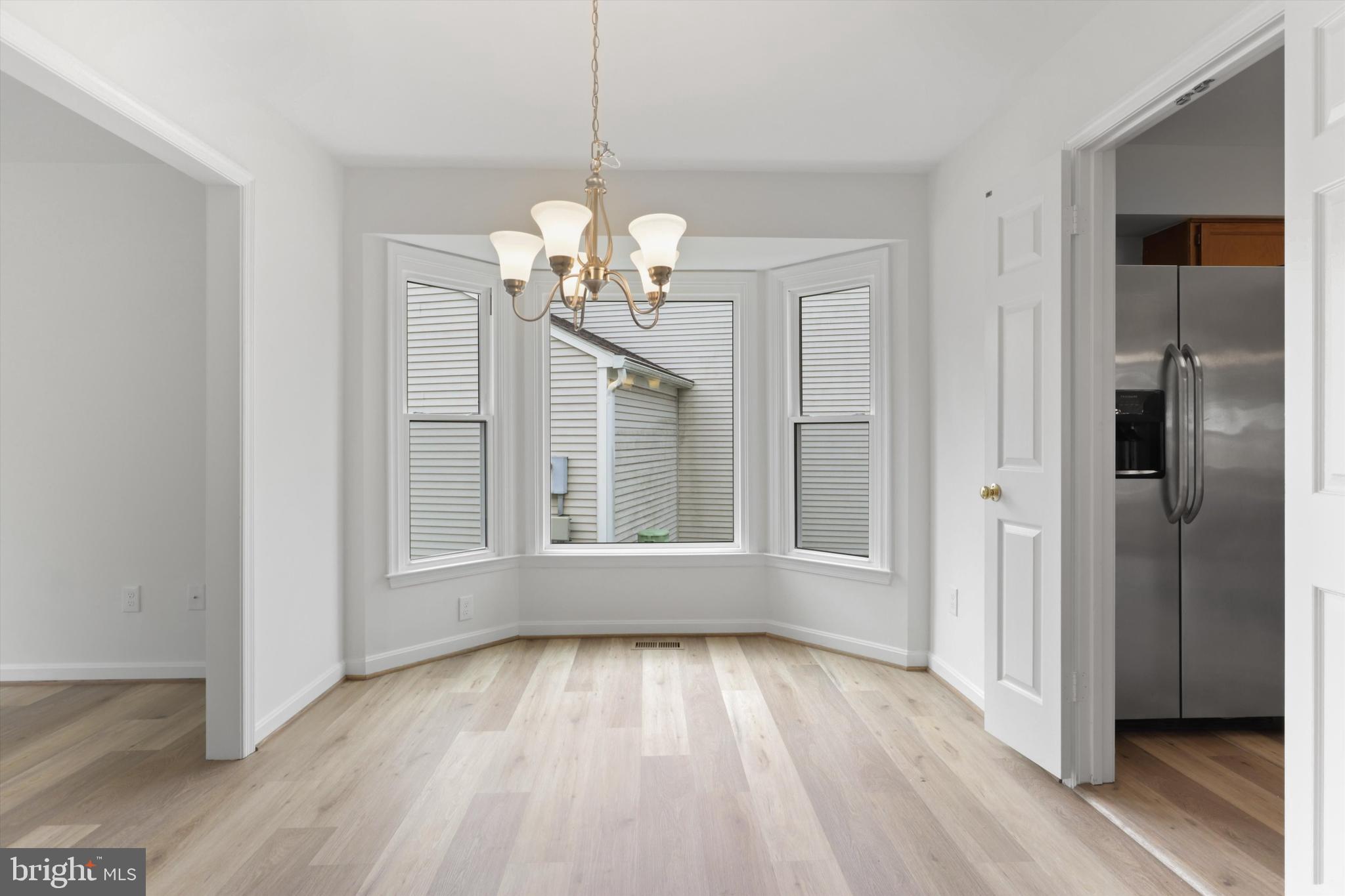 LANDSDOWNE - Residential Lease