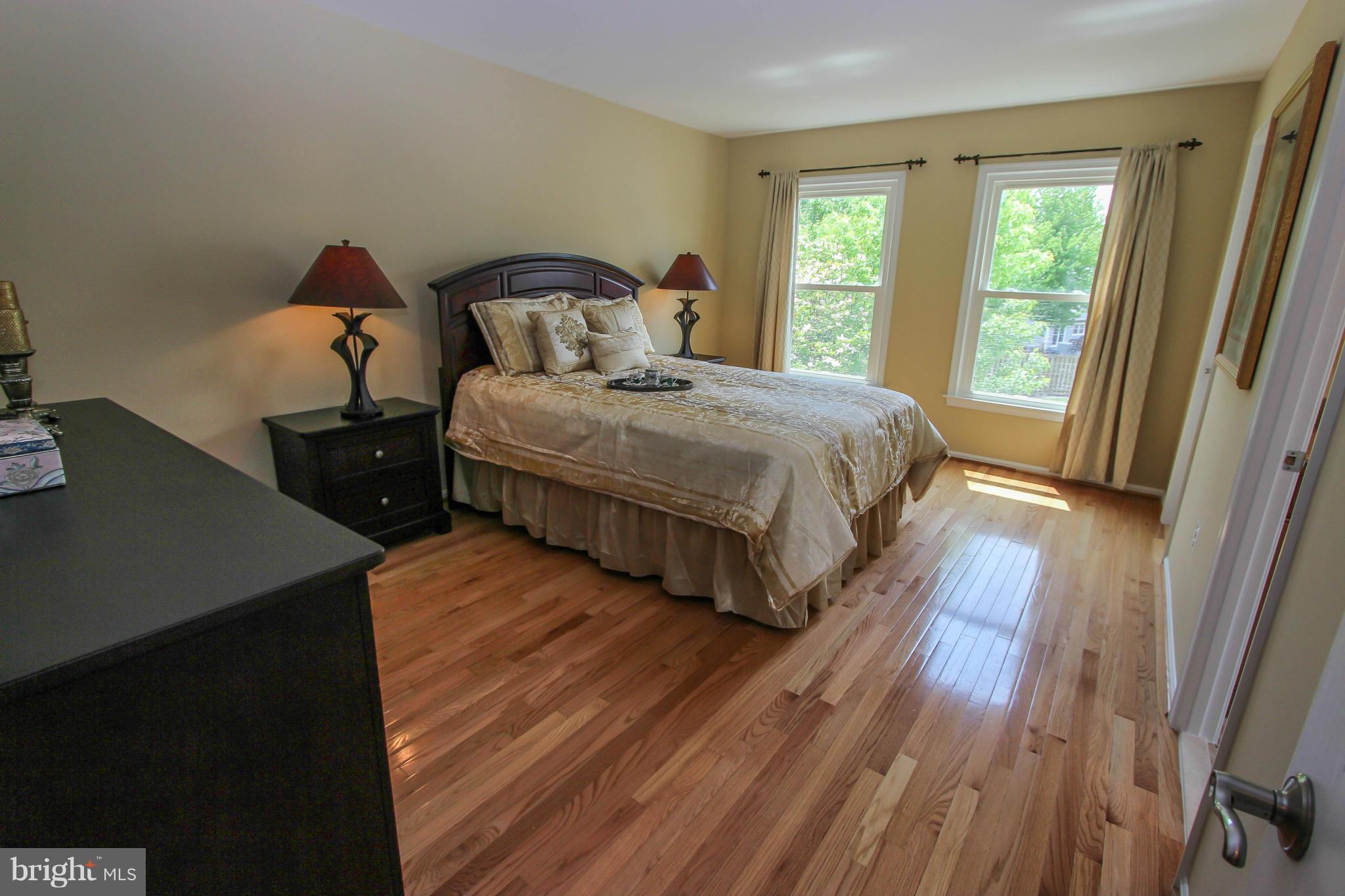 BORNEHAM WOOD - Residential