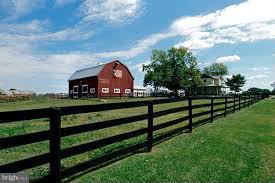 BORNEHAM WOOD - Residential
