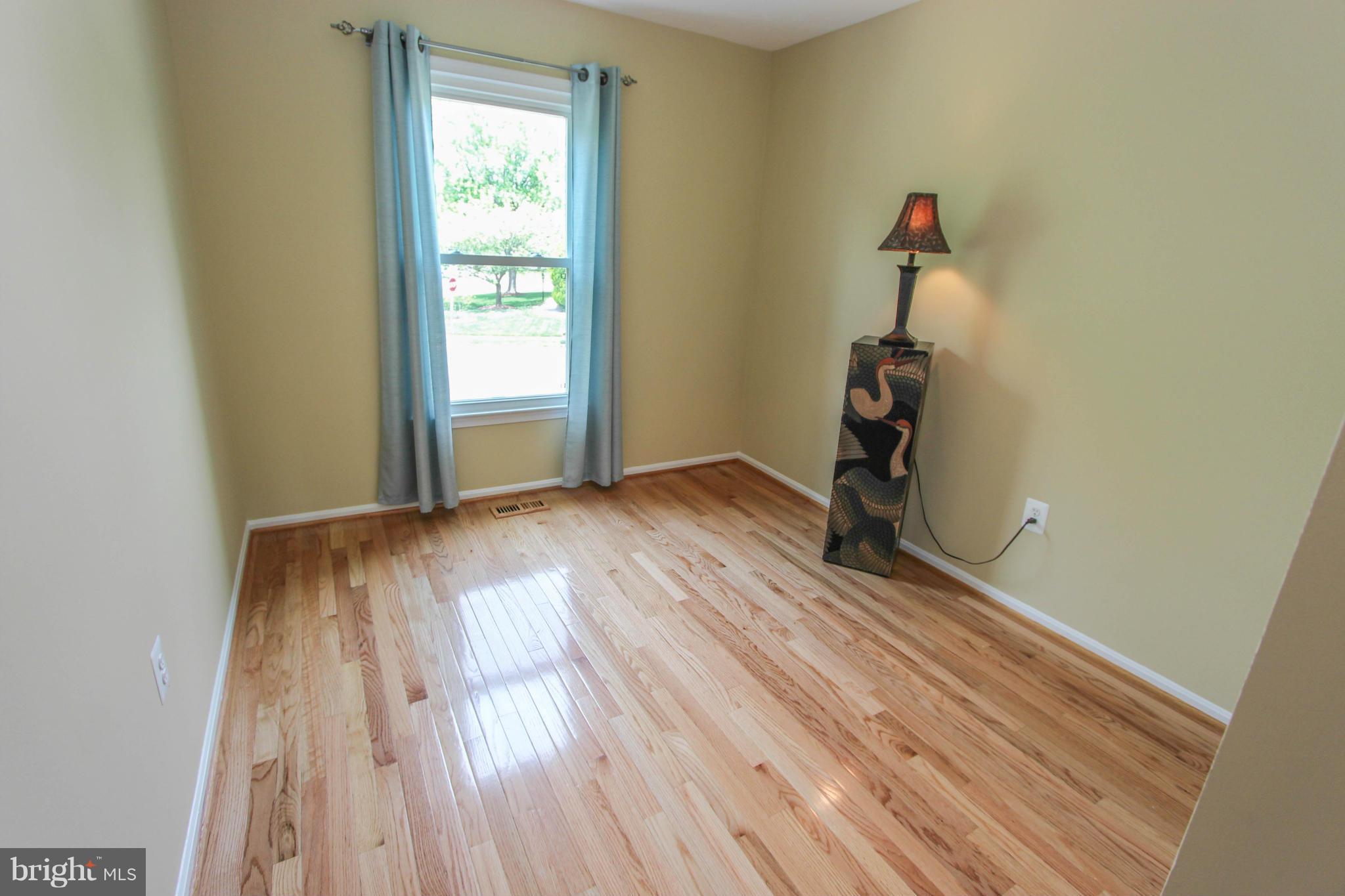 BORNEHAM WOOD - Residential