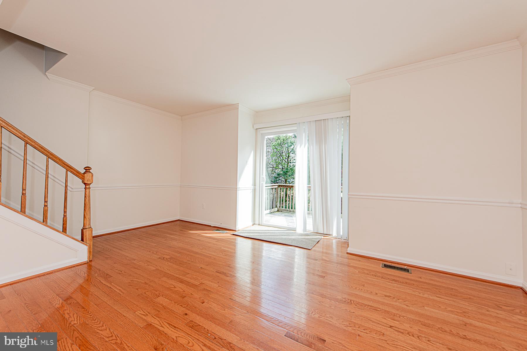 ELLICOTT MEADOWS - Residential Lease