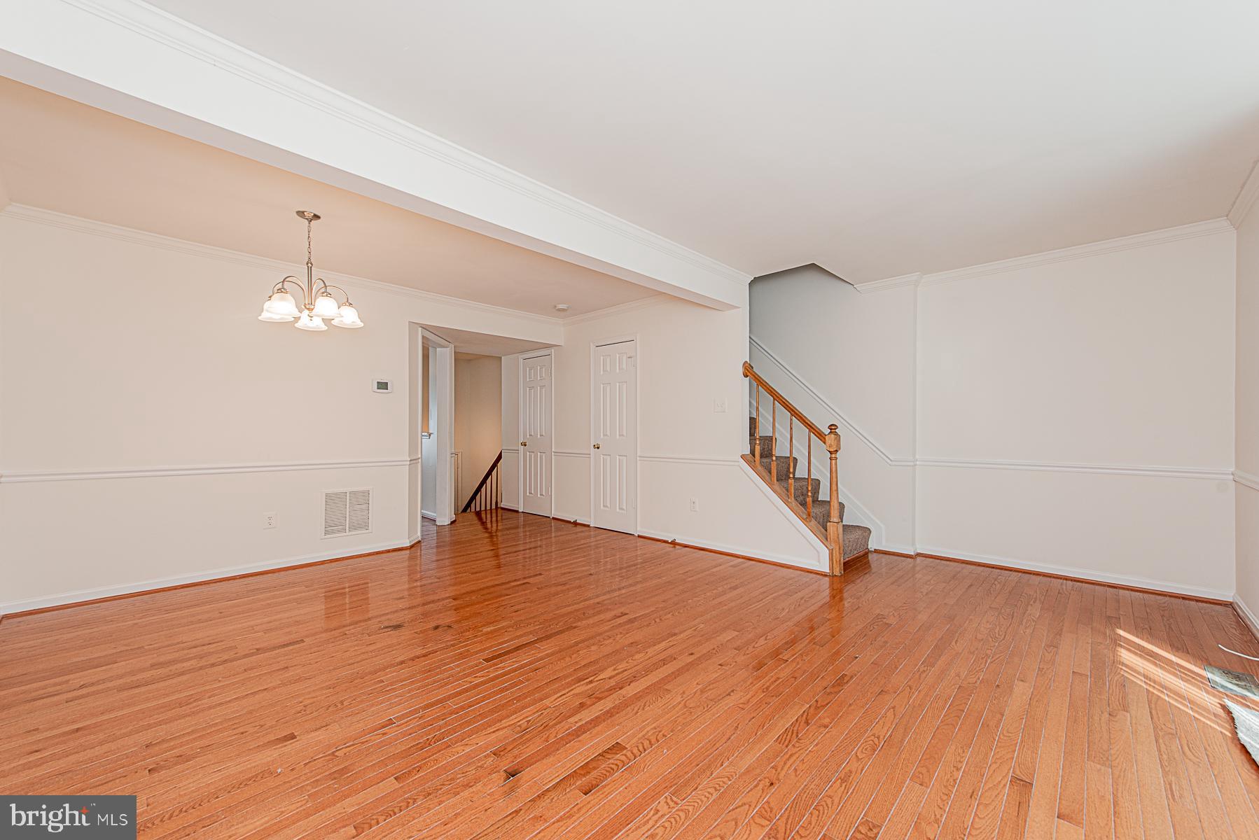 ELLICOTT MEADOWS - Residential Lease